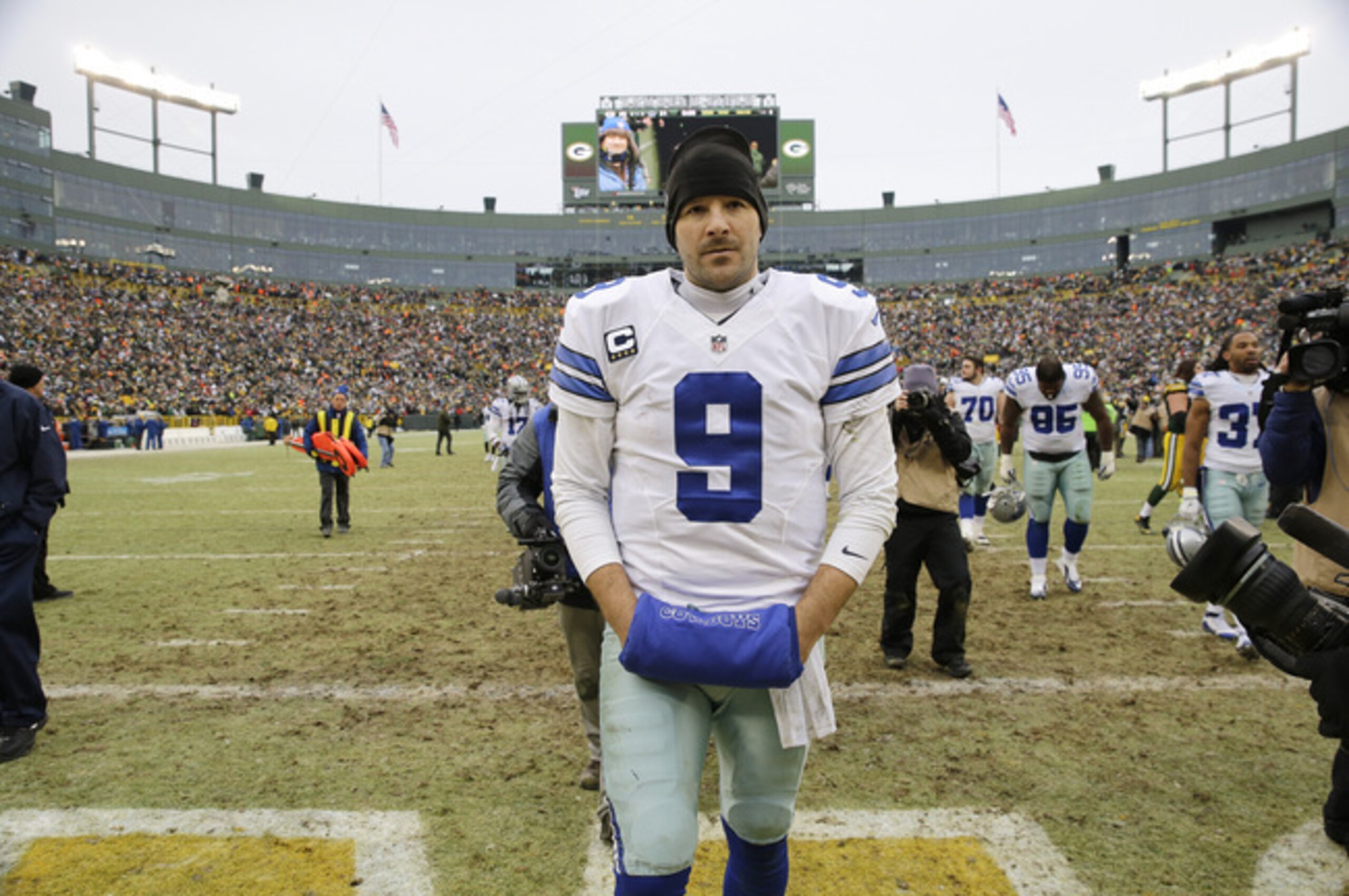 At this point, Tony Romo deserves a little luck, and maybe even a title. At this point, Tony Romo deserves a little luck, and maybe even a title.