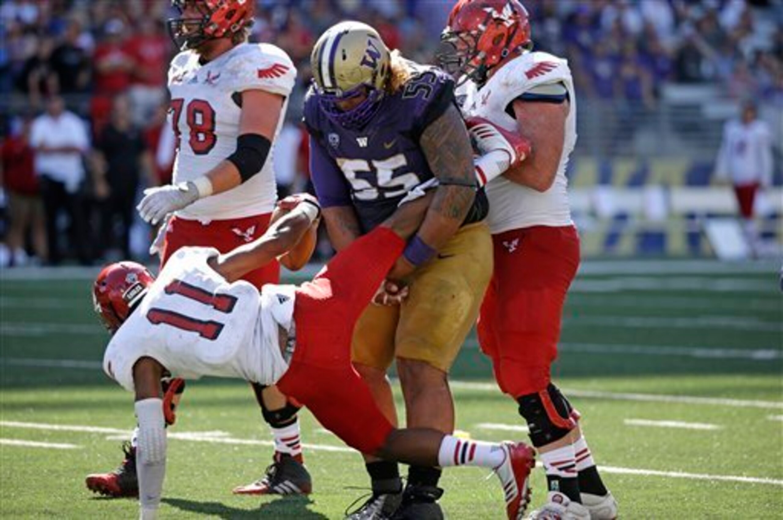 Danny Shelton has the ability to develop into a three-down player at nose tackle.