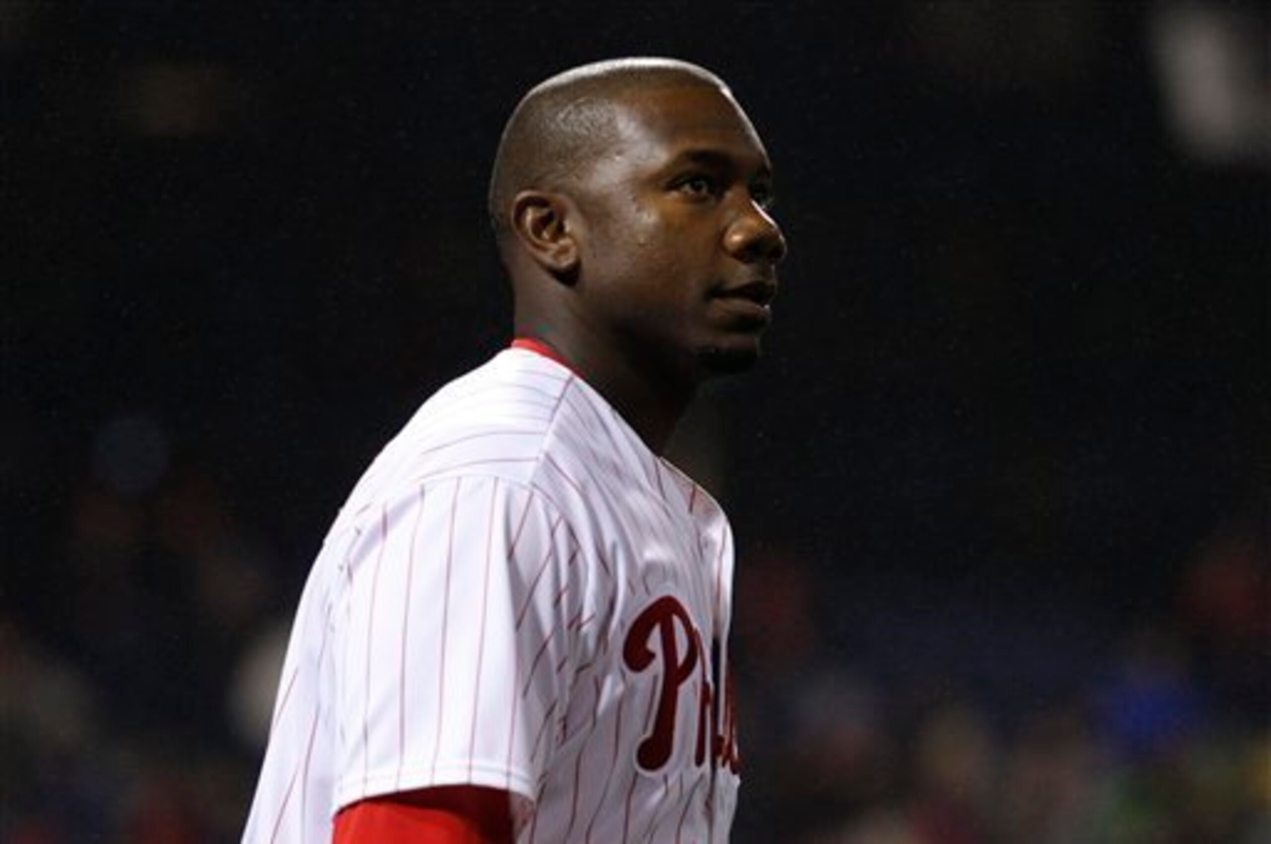 Despite owing him through 2016, the Phillies should move on from Ryan Howard.