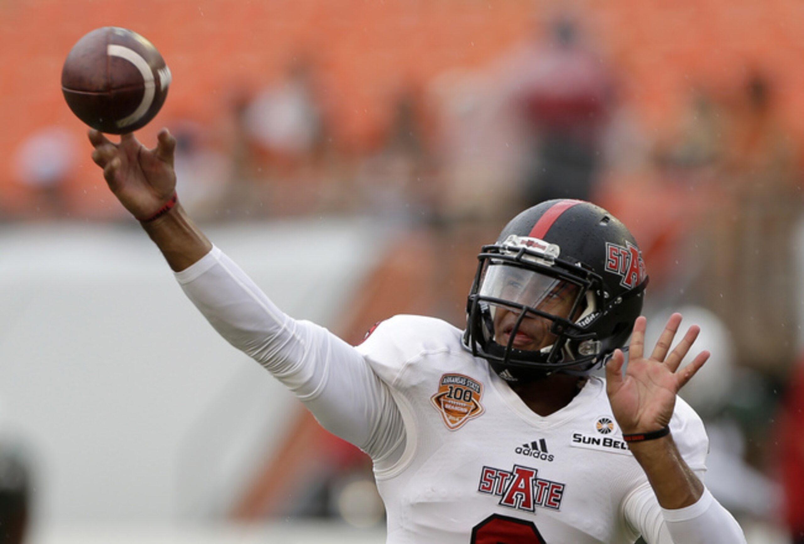 Fredi Knighten is an excellent dual-threat for Arkansas State's offense.