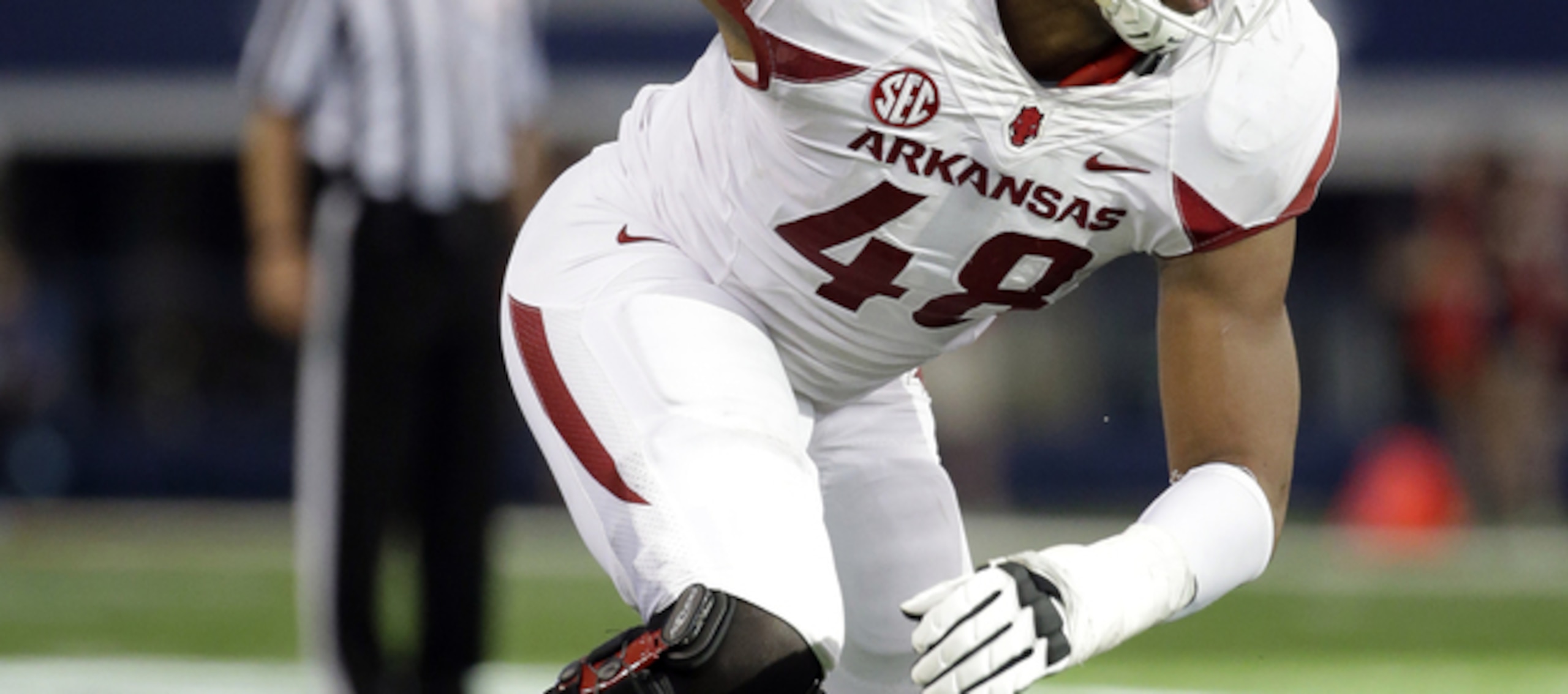 Arkansas DE Deatrich Wise, Jr. Arkansas DE Deatrich Wise, Jr.