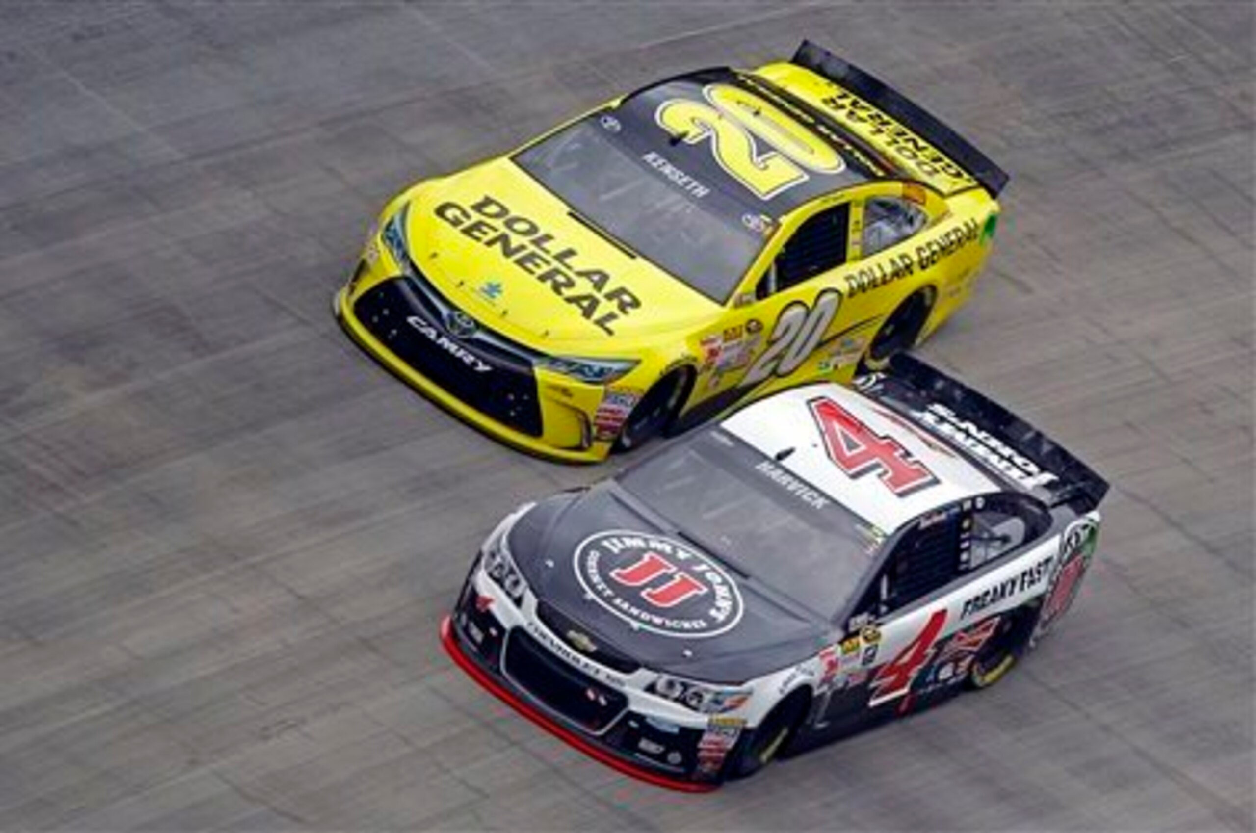 Matt Kenseth, driver of the No. 20 Toyota, gained some ground on Kevin Harvick, driver of the No. 4 Chevrolet.
