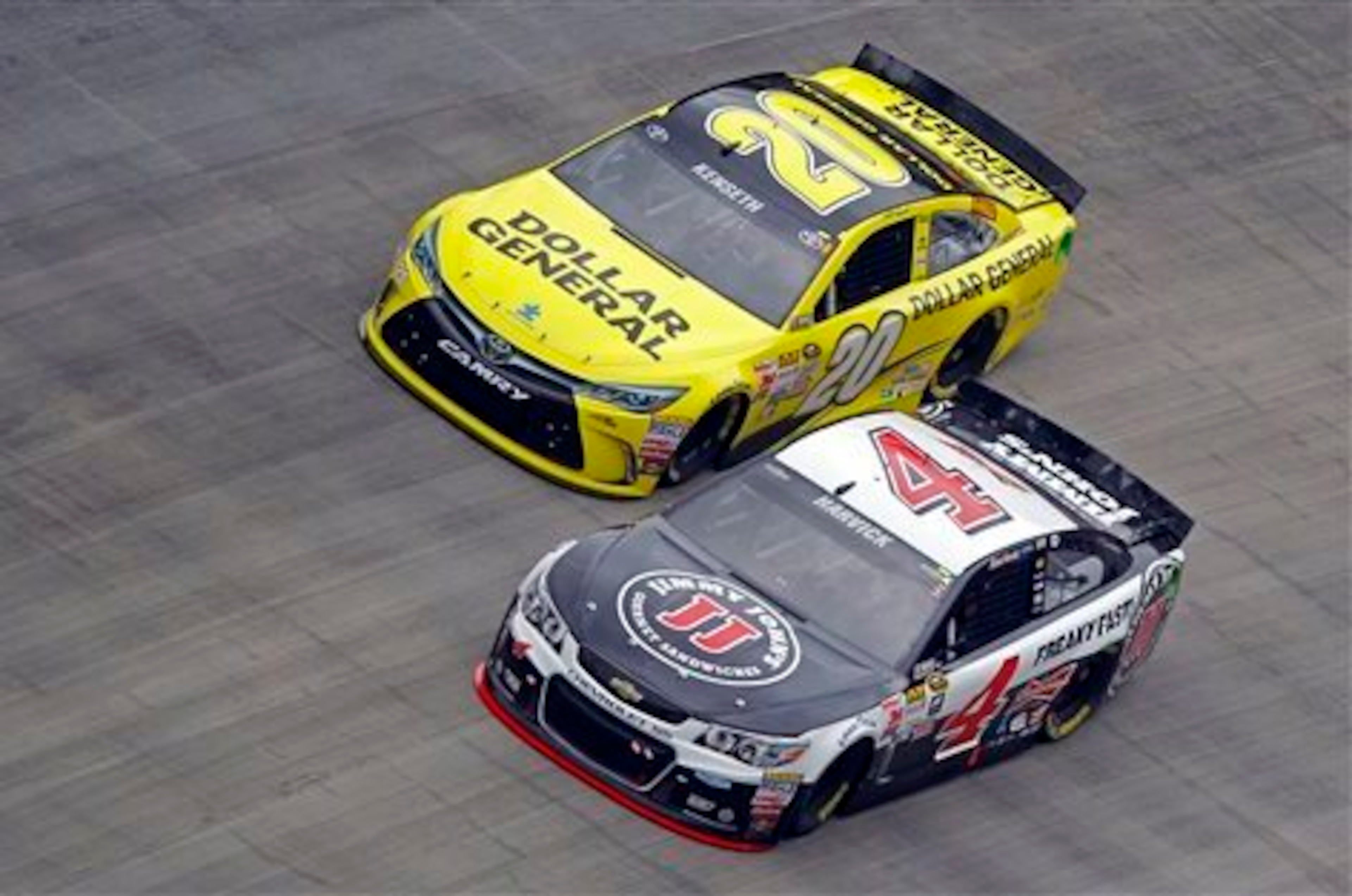 Matt Kenseth, driver of the No. 20 Toyota, gained some ground on Kevin Harvick, driver of the No. 4 Chevrolet.