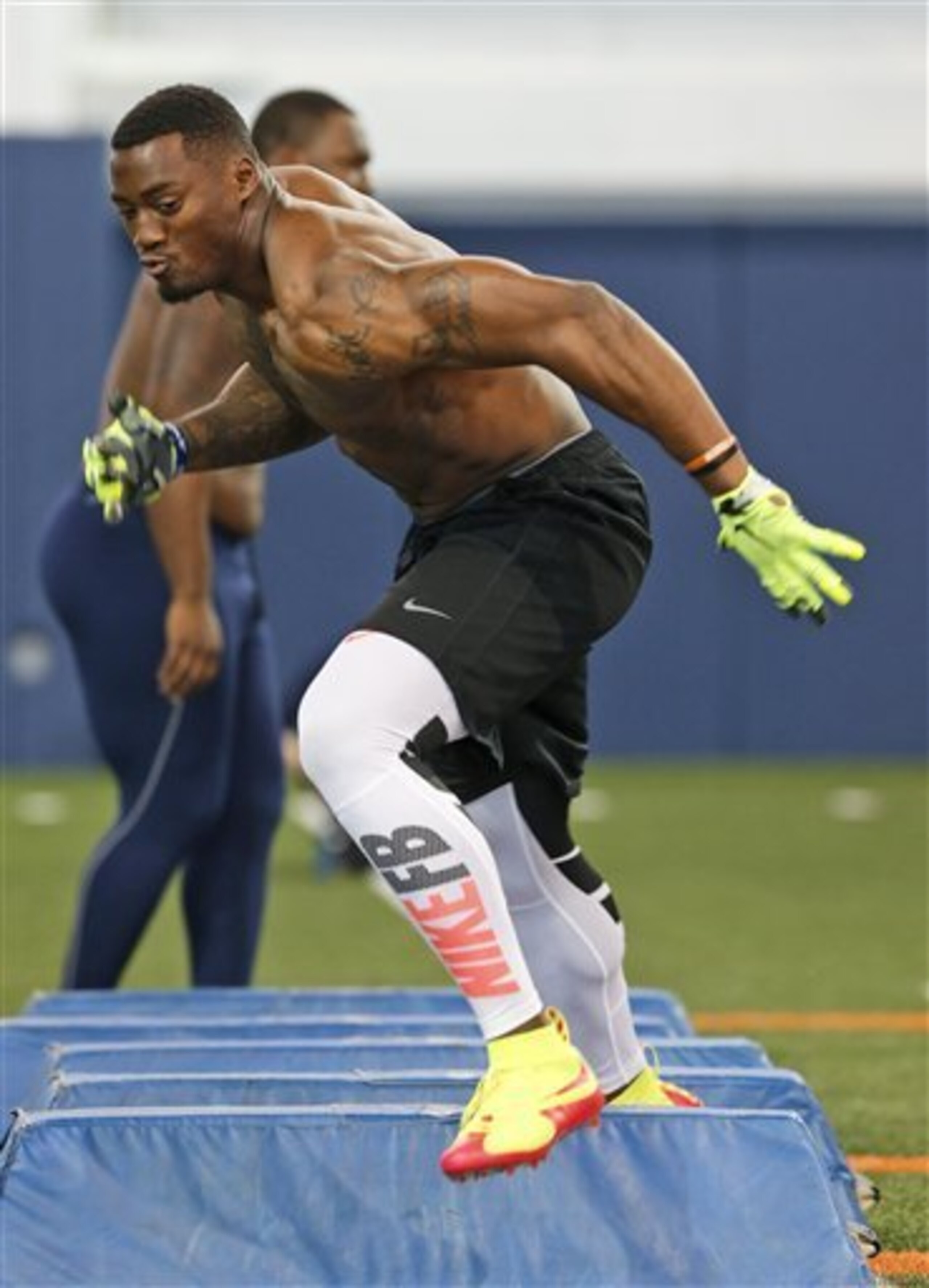 Virginia Outside Linebacker Eli Harold