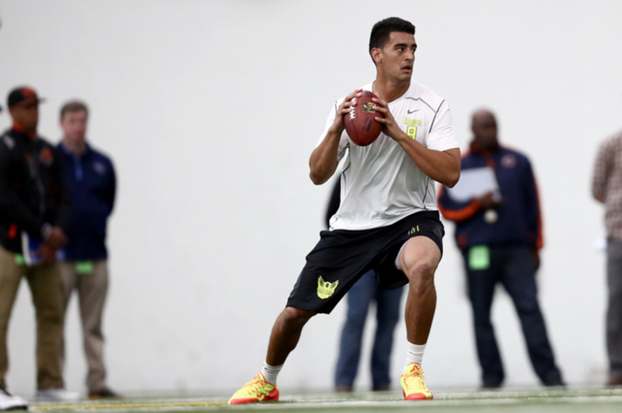 The Mariota-Browns chatter has reached a fever pitch, a week before the draft.