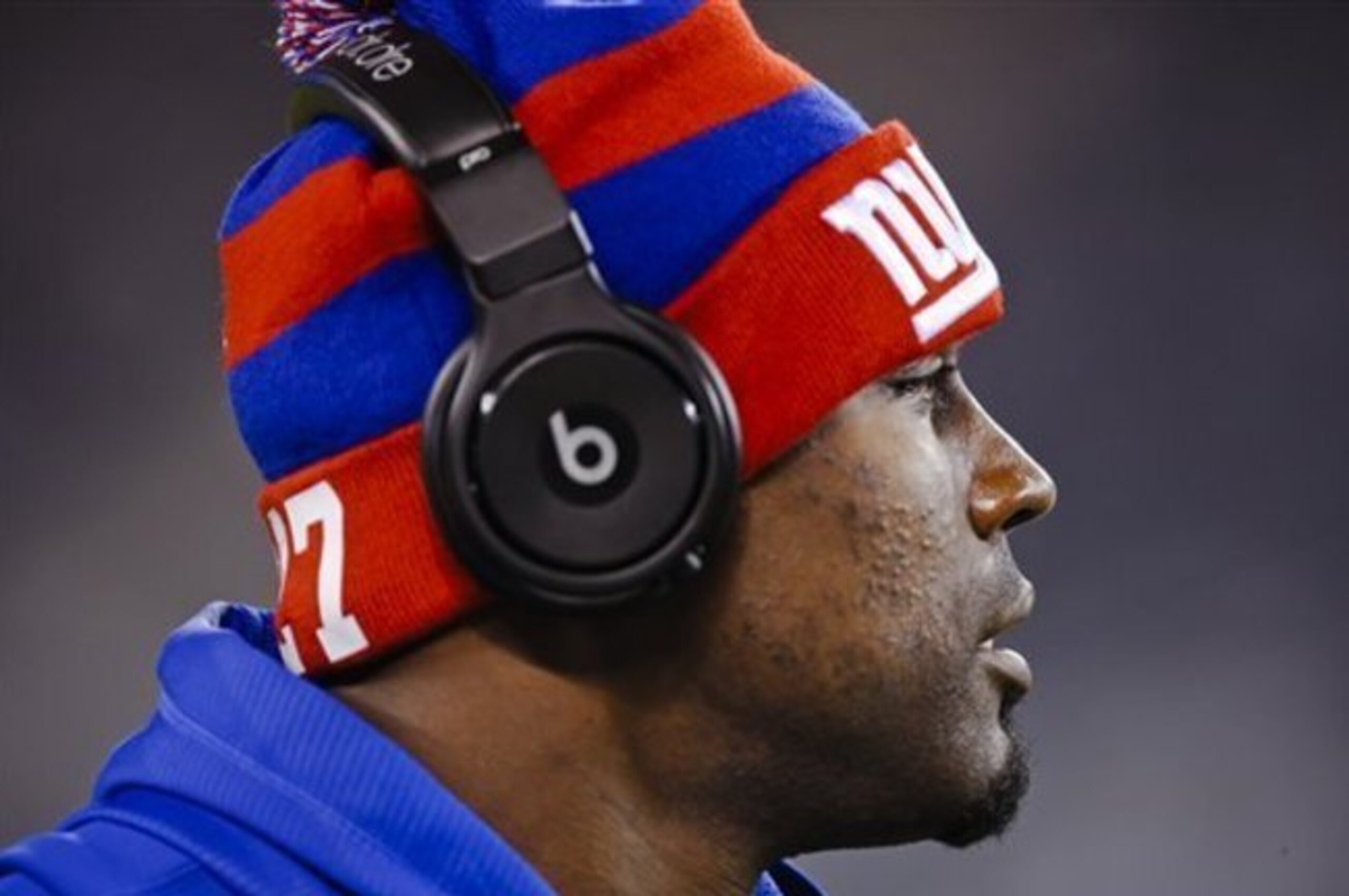 Stevie Brown remains unsigned, but he's an option for the Giants at safety. "We'll keep all our options open," said Reese. Stevie Brown remains unsigned, but he's an option for the Giants at safety. "We'll keep all our options open," said Reese.