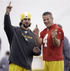 Aaron Rodgers and Brett Favre