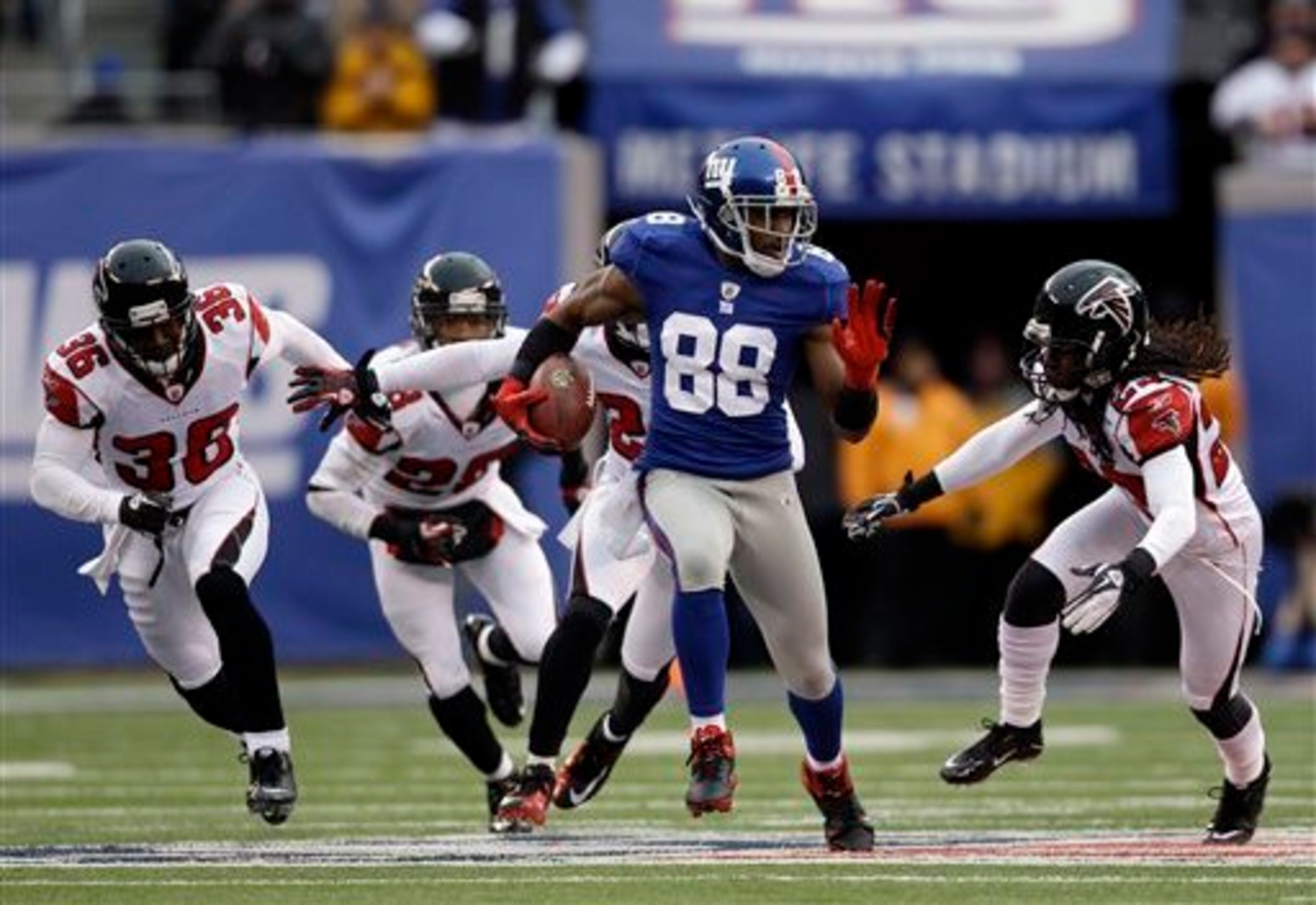 Giants vs. Falcons, 2011.