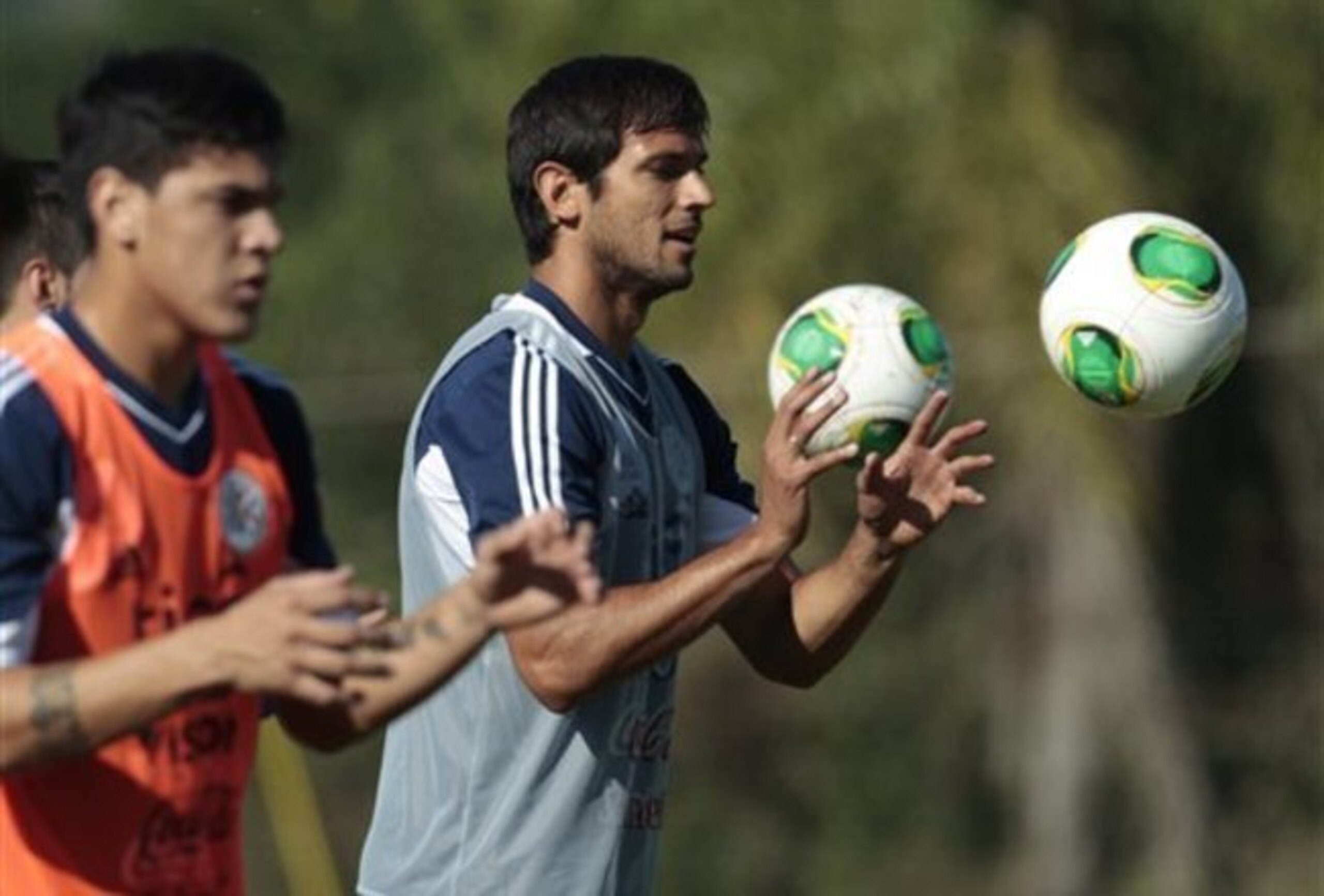 Roque Santa Cruz, an Olimpia great.