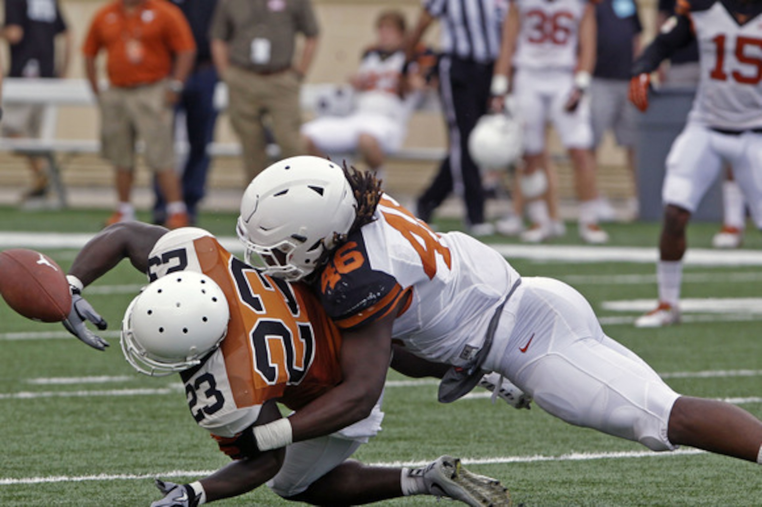 Texas true freshman Malik Jefferson is in line to replace third-round NFL draft pick Jordan Hicks. Texas true freshman Malik Jefferson is in line to replace third-round NFL draft pick Jordan Hicks.