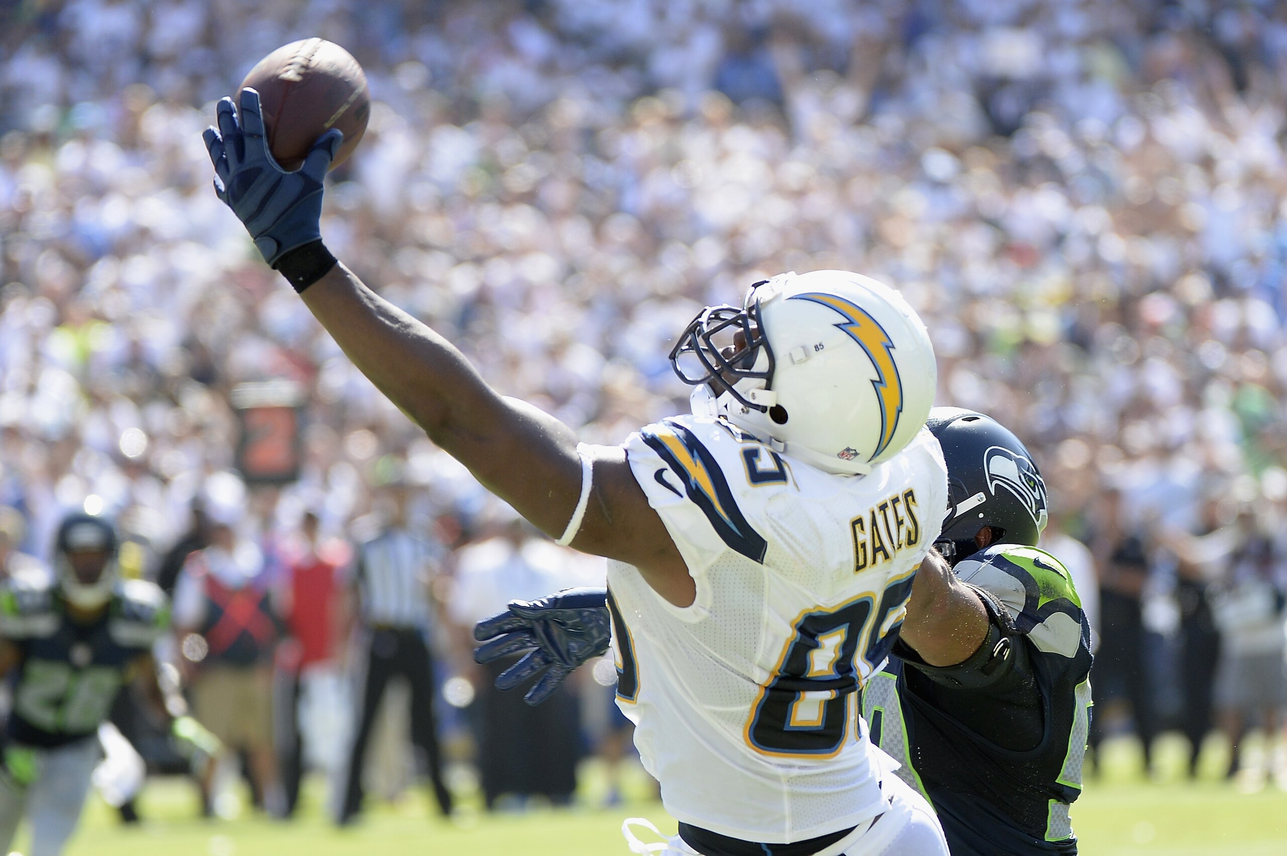 After transitioning from basketball to football, Antonio Gates almost immediately became one of the best tight ends in the NFL. After transitioning from basketball to football, Antonio Gates almost immediately became one of the best tight ends in the NFL.