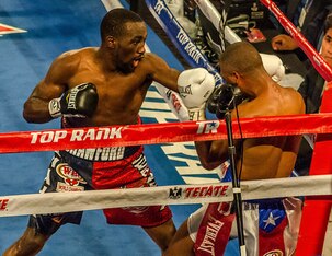 Crawford stopped Dulorme in Round 6.