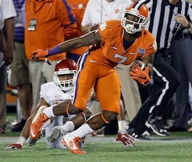 Mike Williams should be one of college football's top receivers this fall.