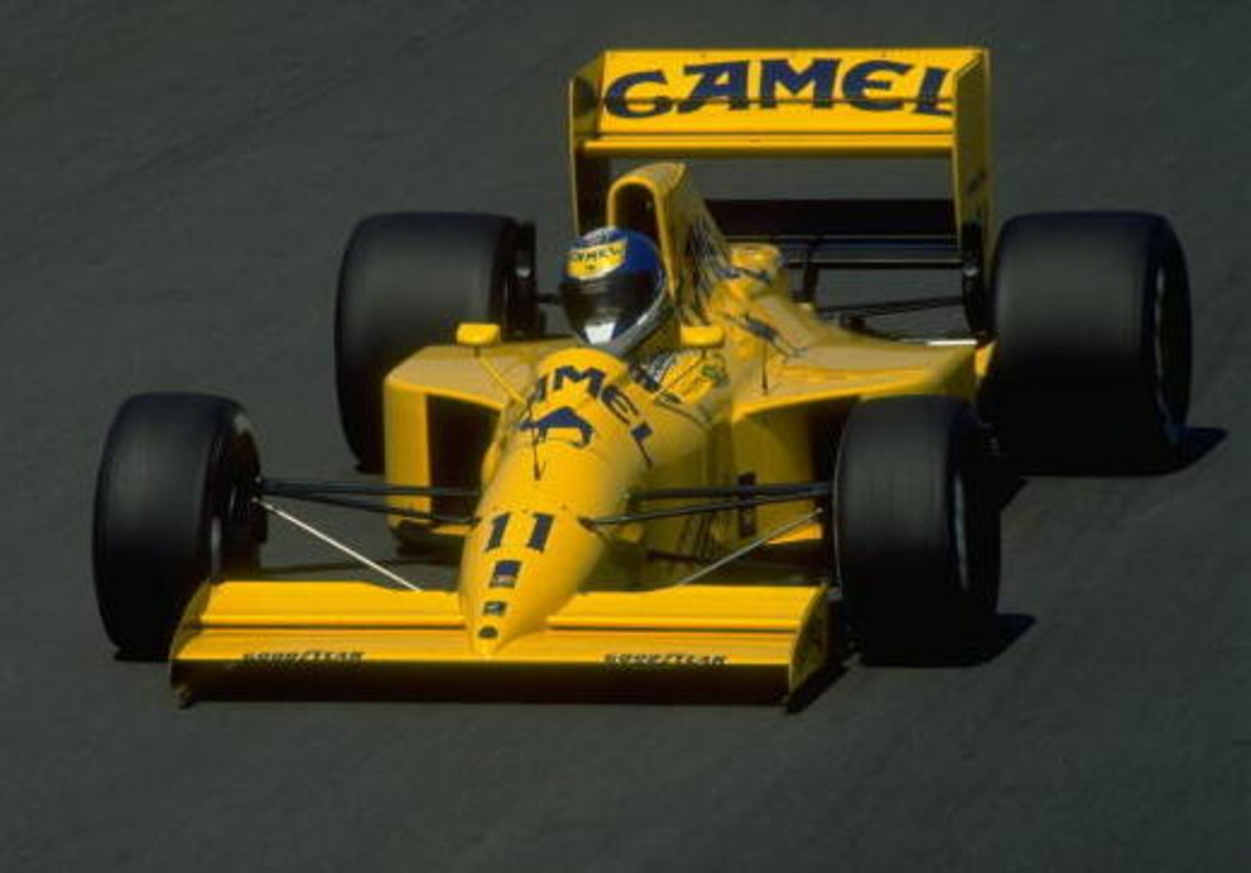 Derek Warwick in the Lamborghini-powered Lotus 102 in 1990. Derek Warwick in the Lamborghini-powered Lotus 102 in 1990.