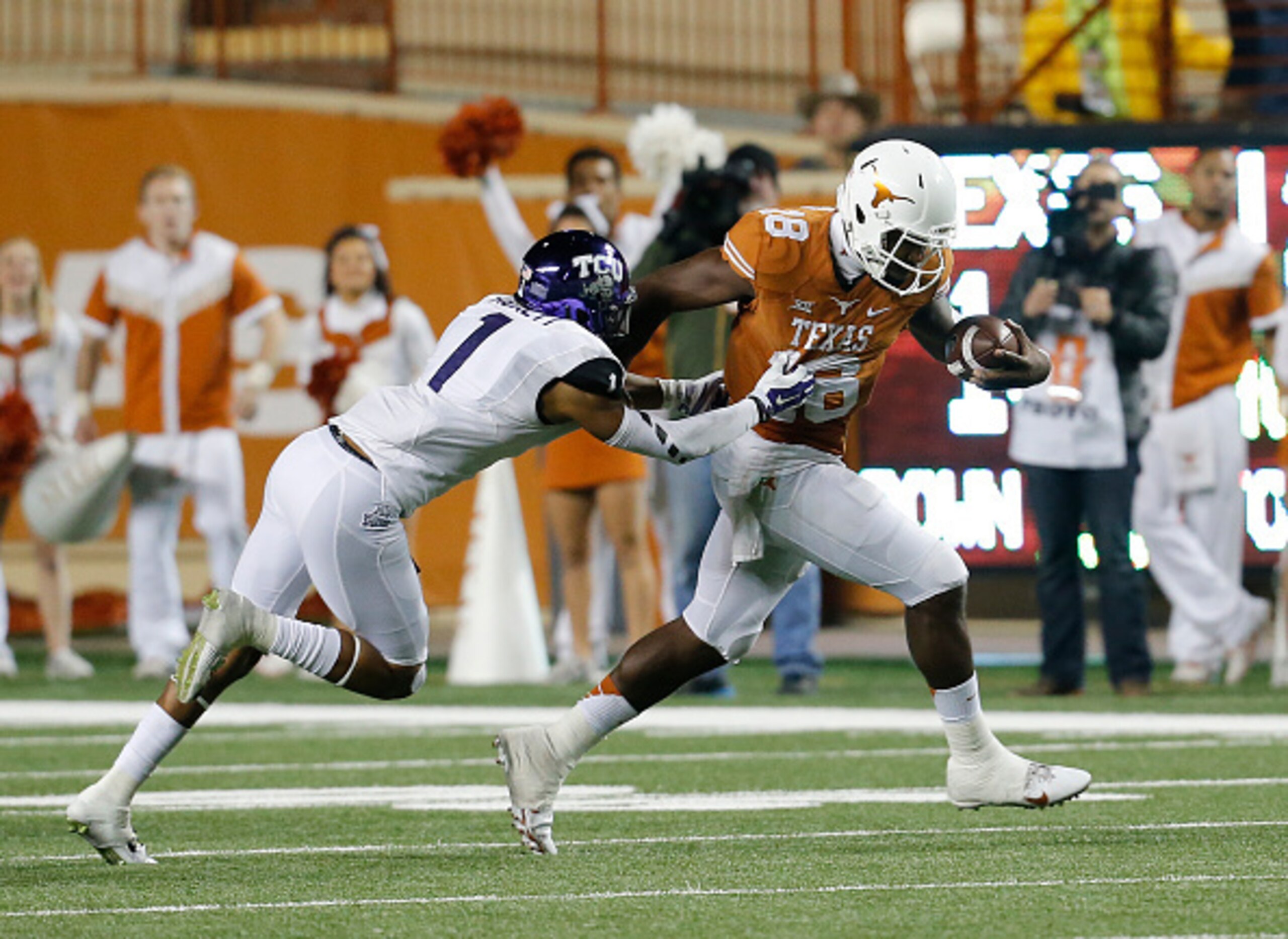 The struggles up front, in both pass- and run-blocking, prevented the Texas offense from sustaining meaningful drives.