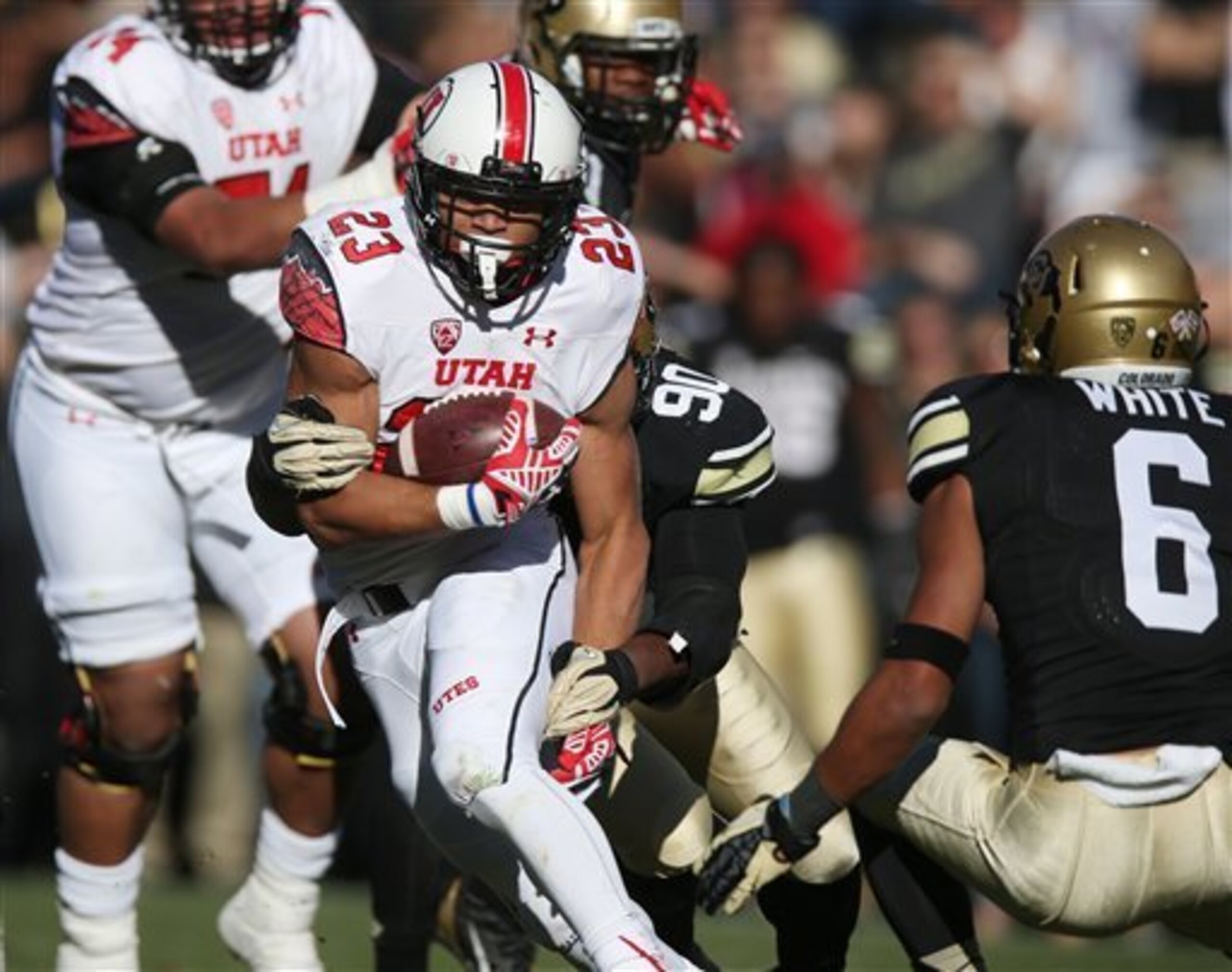 Devontae Booker was a driving force for Utah's offense in 2014.