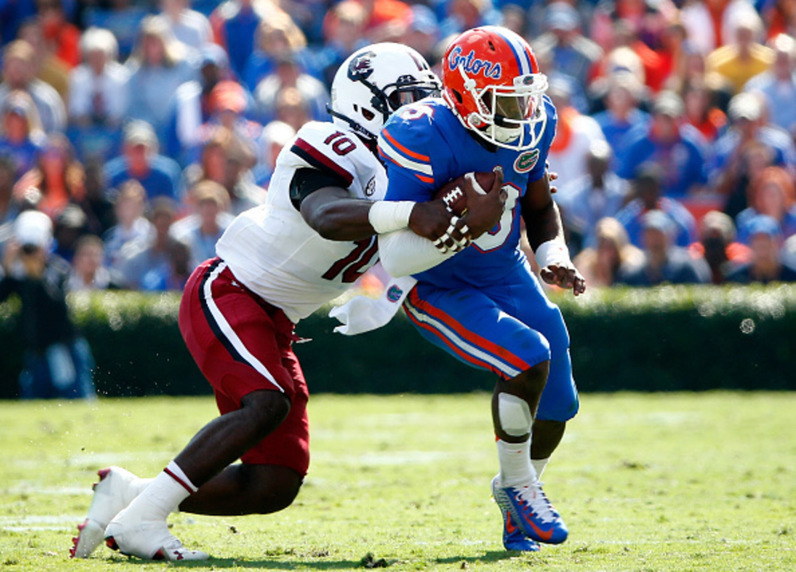 South Carolina LB Skai Moore