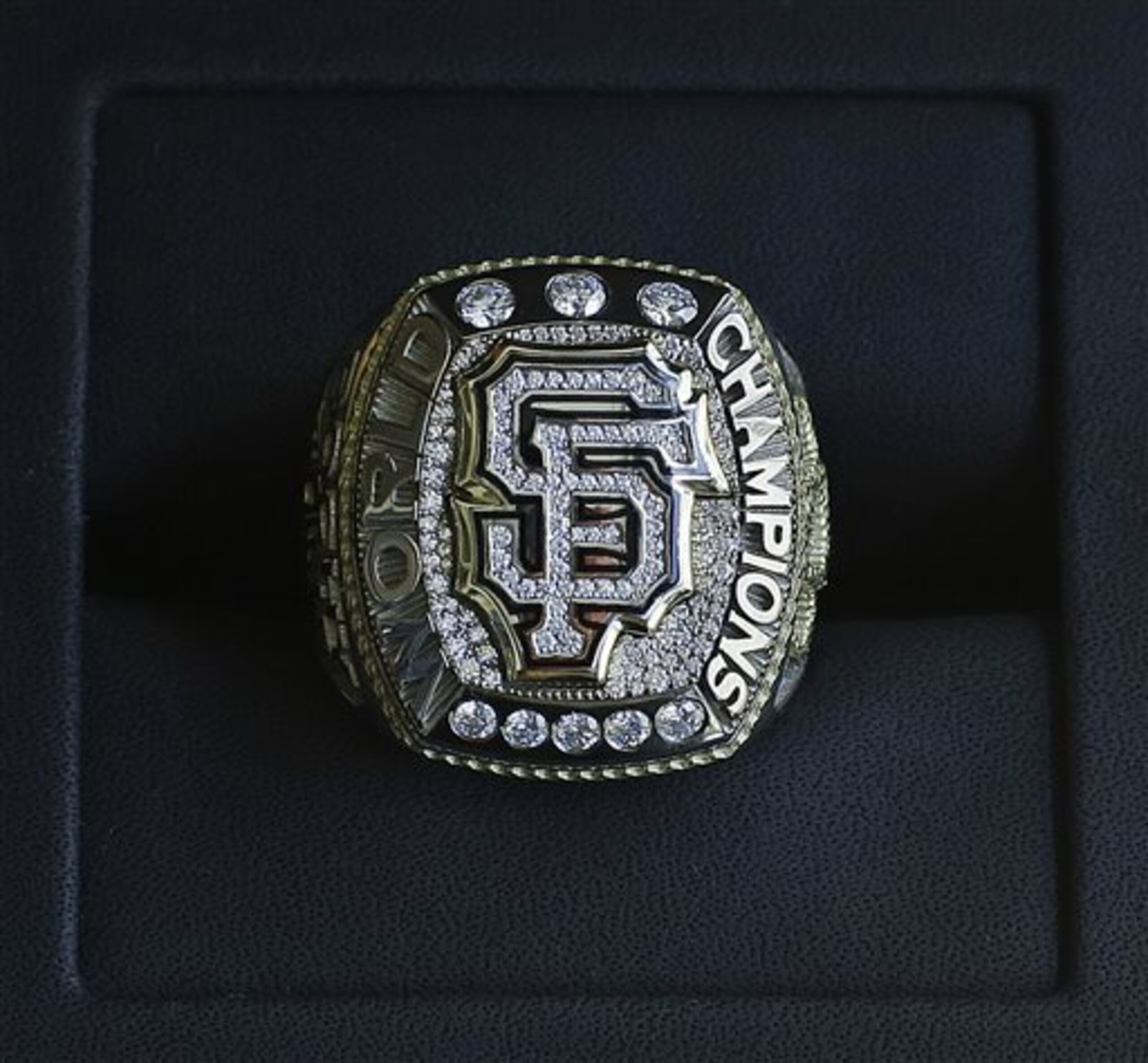 The San Francisco Giants 2014 World Series Championship Ring The San Francisco Giants 2014 World Series Championship Ring