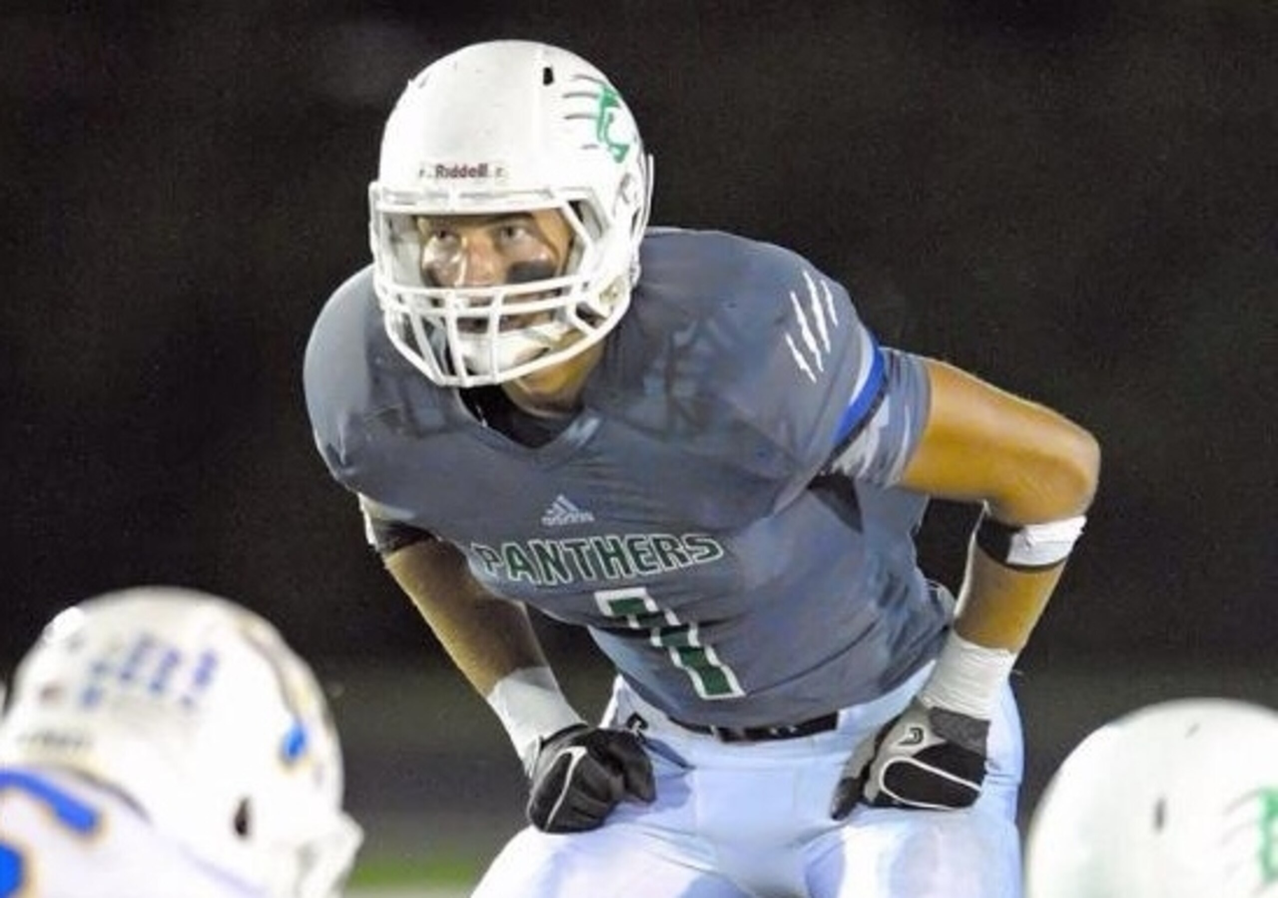 LB Tristian Pipp