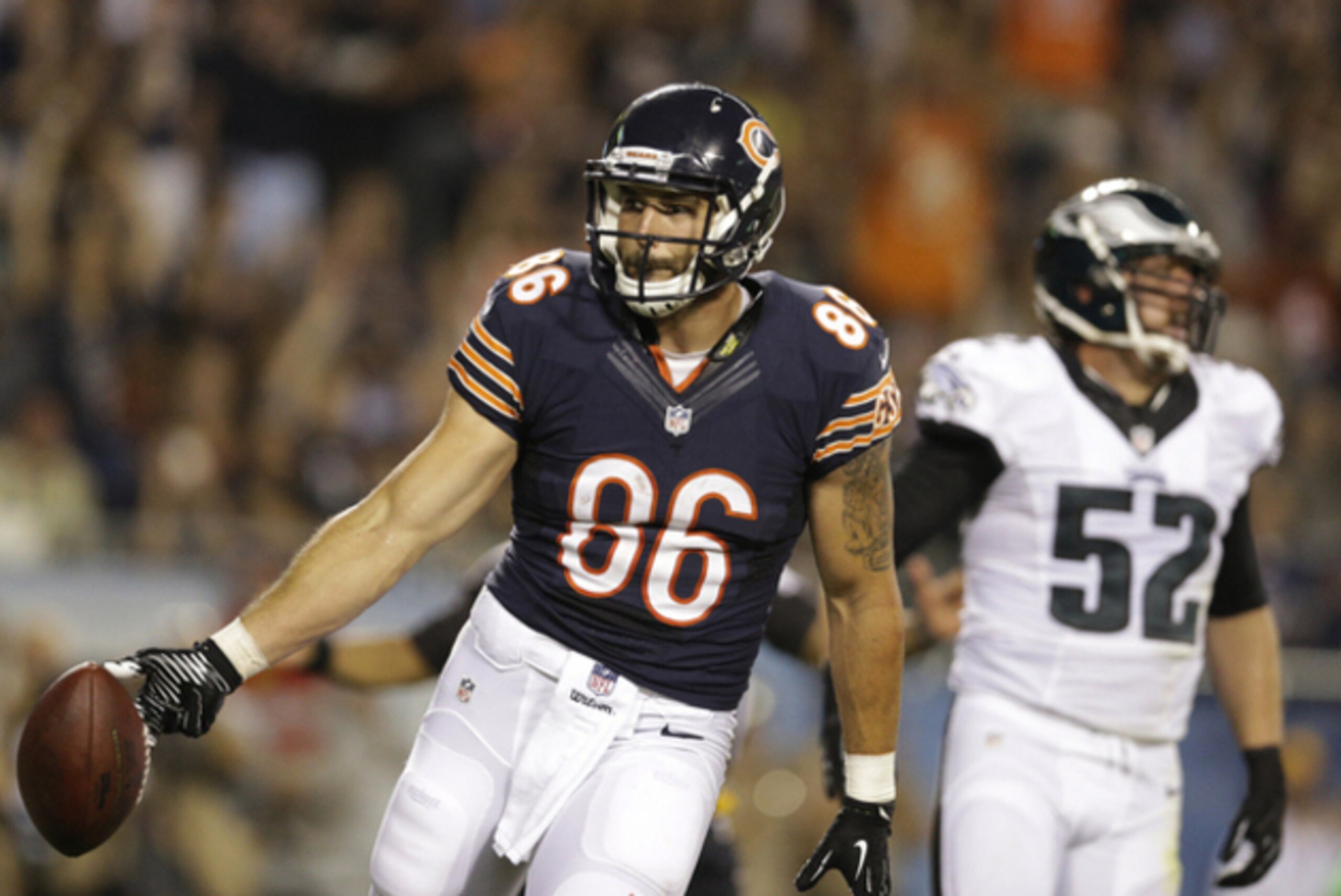 Zach Miller is one of a handful of tight ends fighting for Chicago's backup tight end position this offseason.
