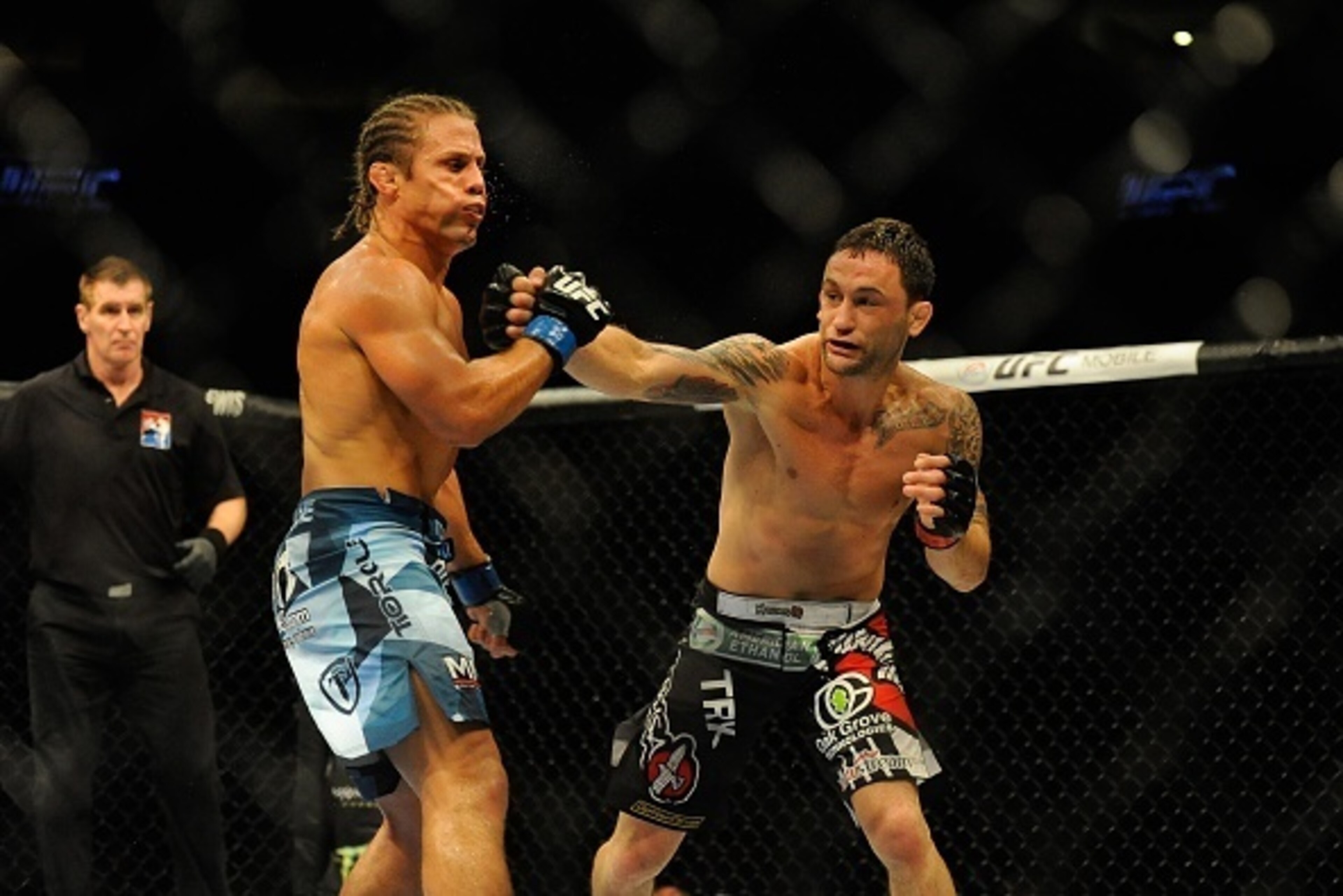 Frankie Edgar continues to dominate the opponents put in his way.