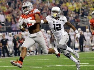 Ezekiel Elliott emerged as a star last season.
