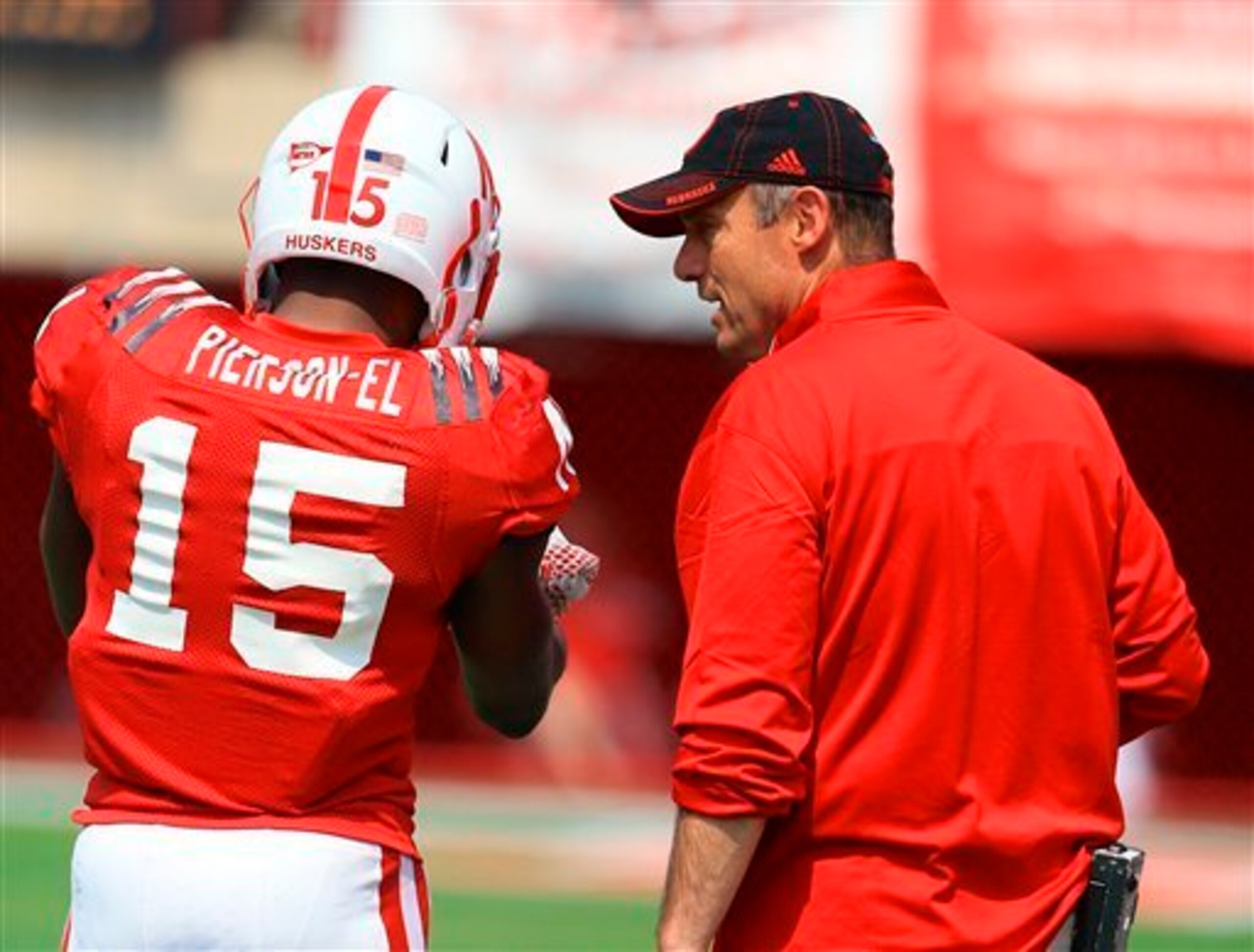 WR De'Mornay Pierson-El and HC Mike Riley