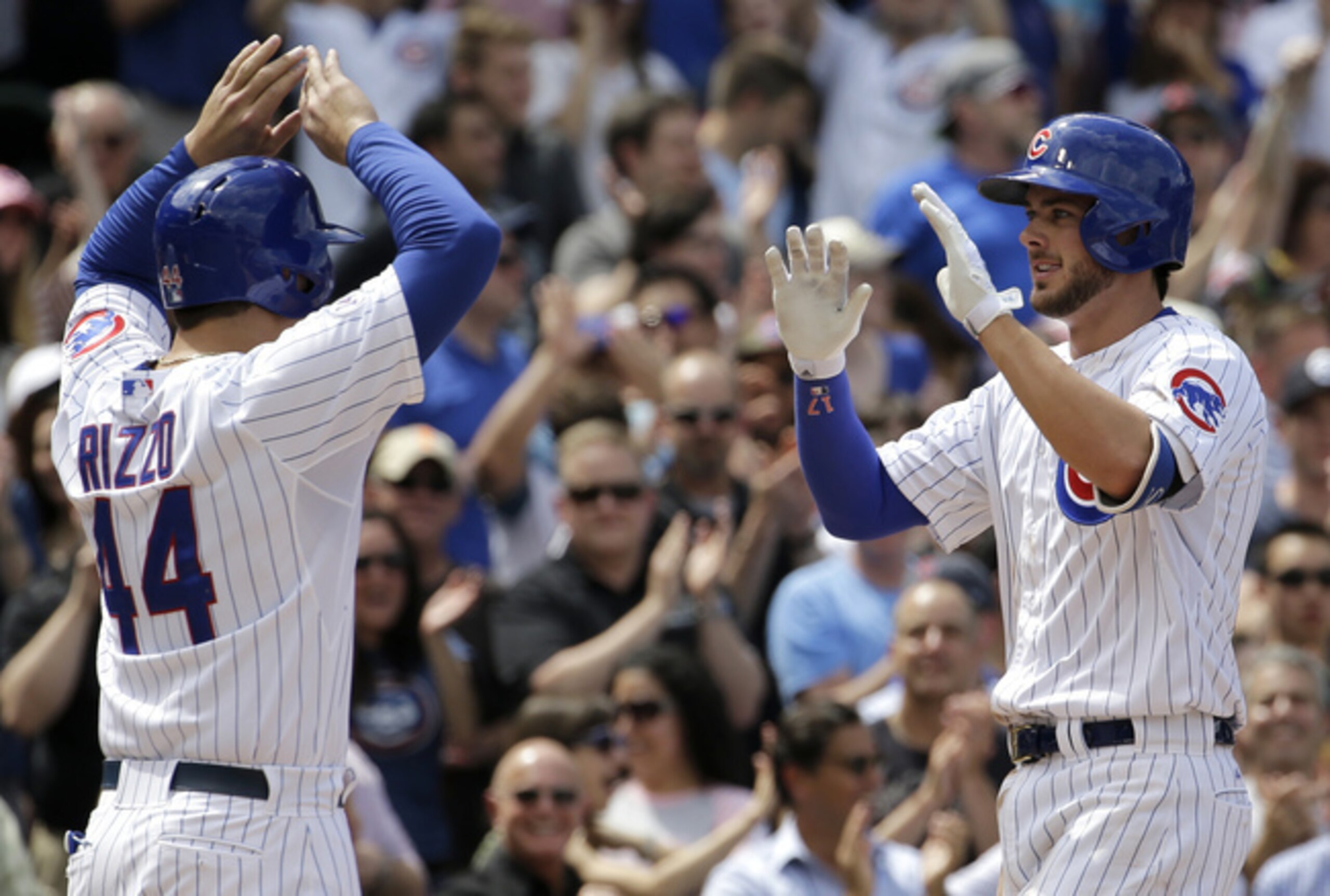 Anthony Rizzo (L) and Kris Bryant (R) are forming a heck of a middle-of-the-order duo.