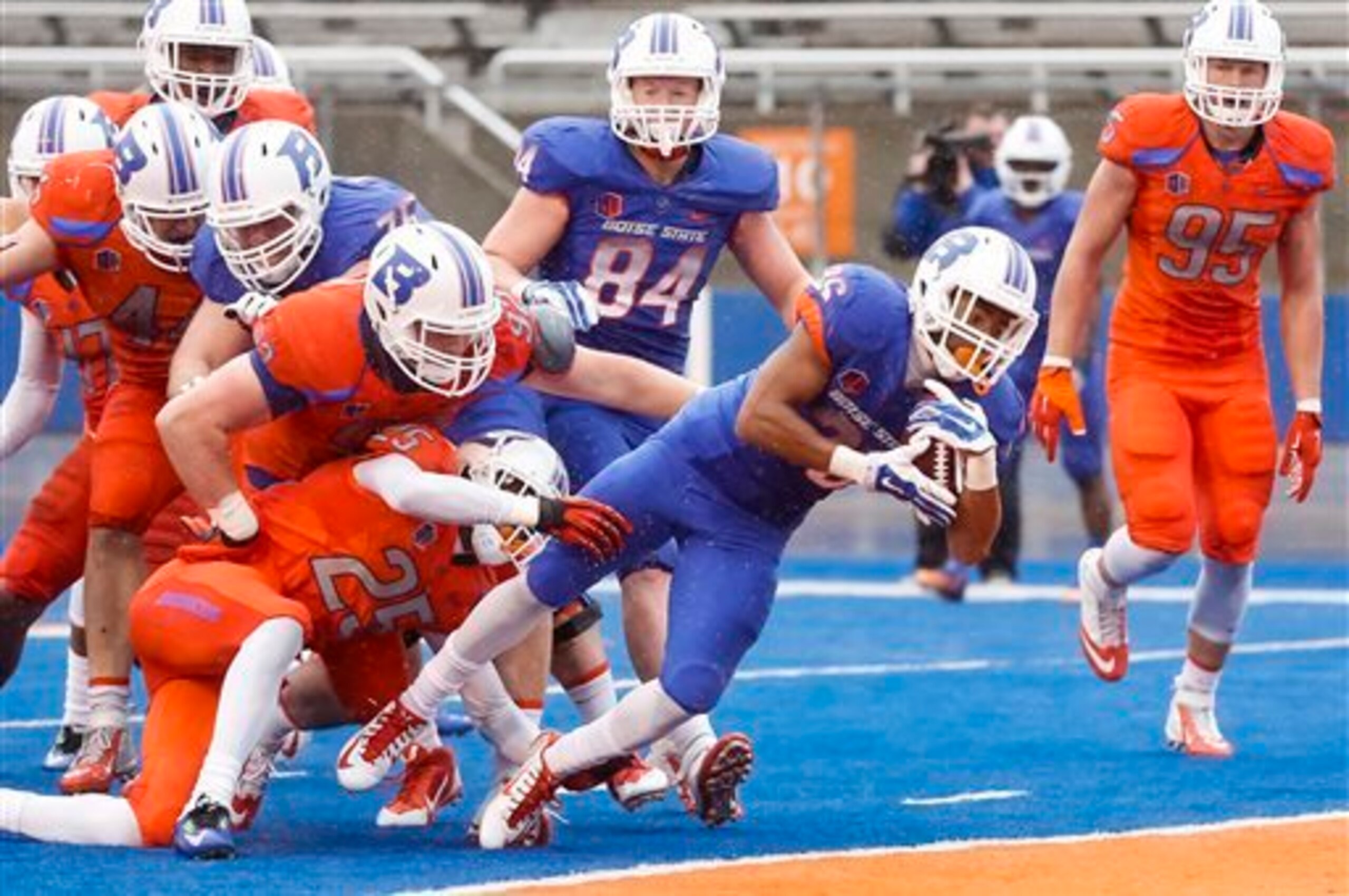 RB Devan Demas