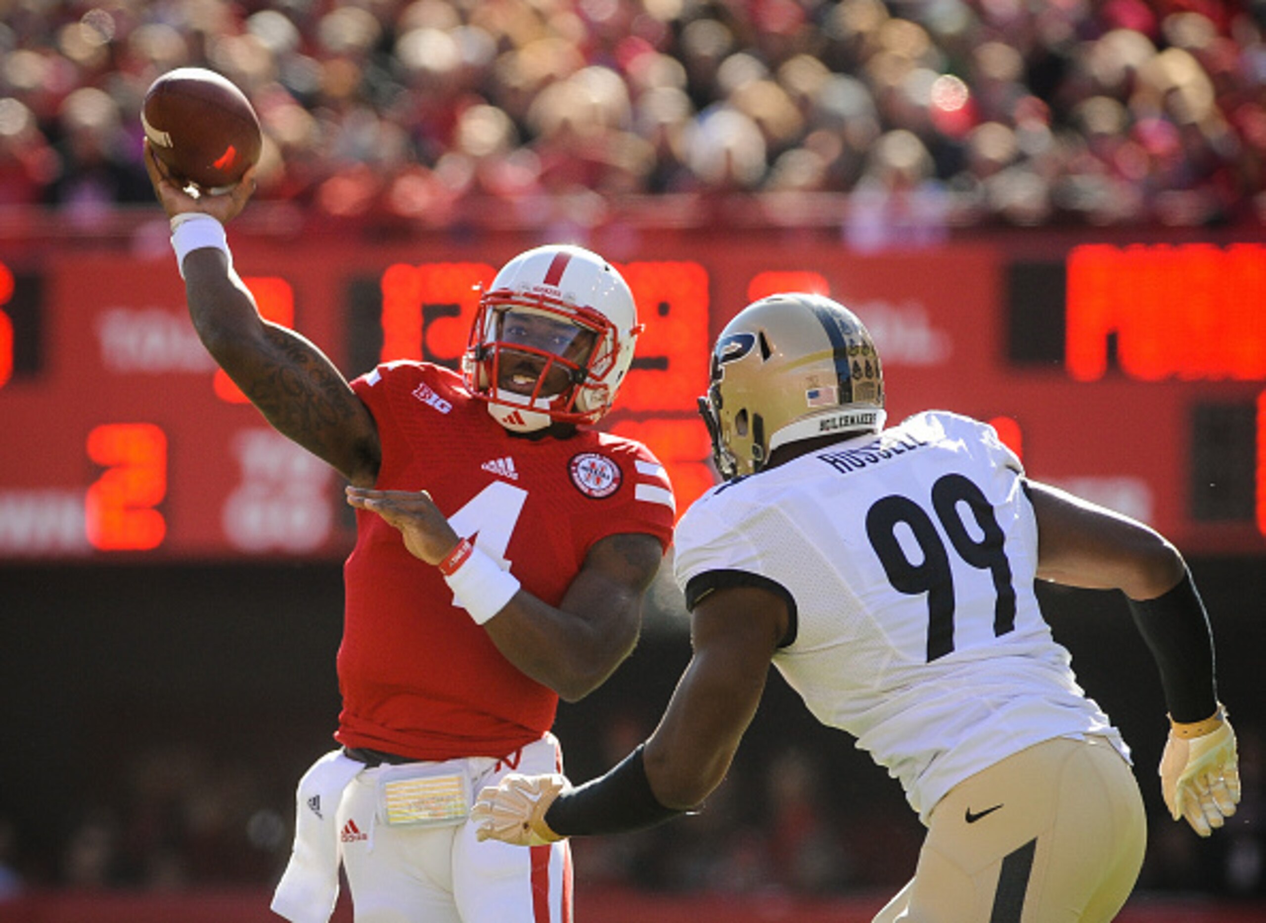 Russell adds more depth at defensive end.