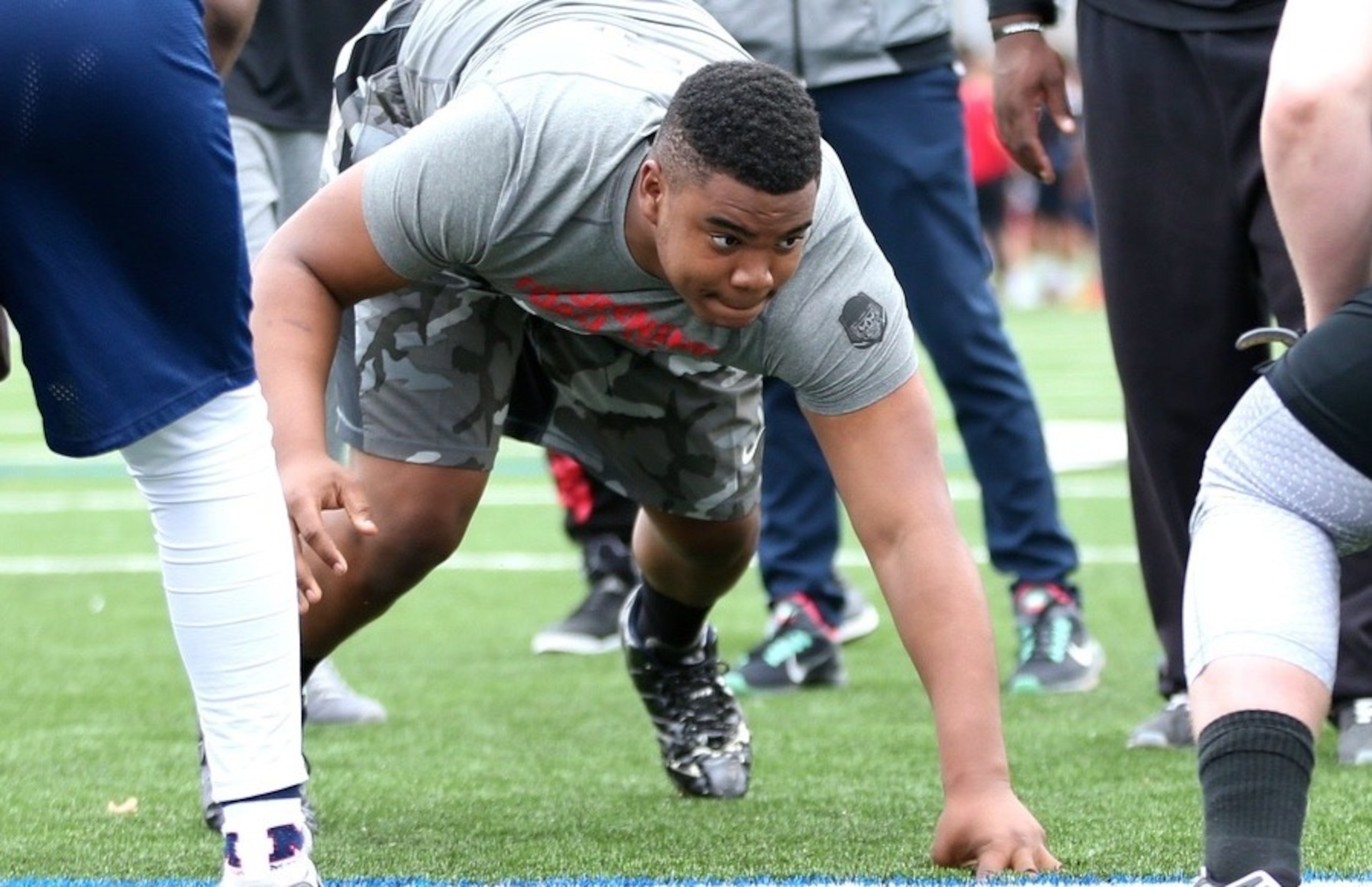 DT Jordan Elliott