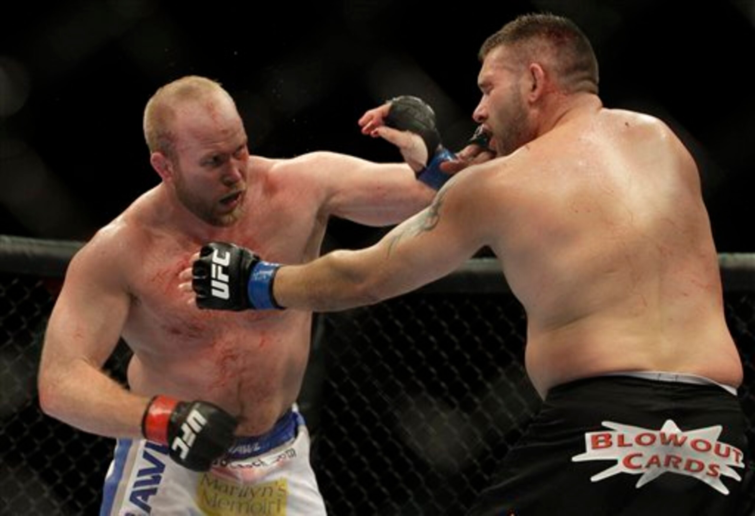 Tim Boetsch (left)