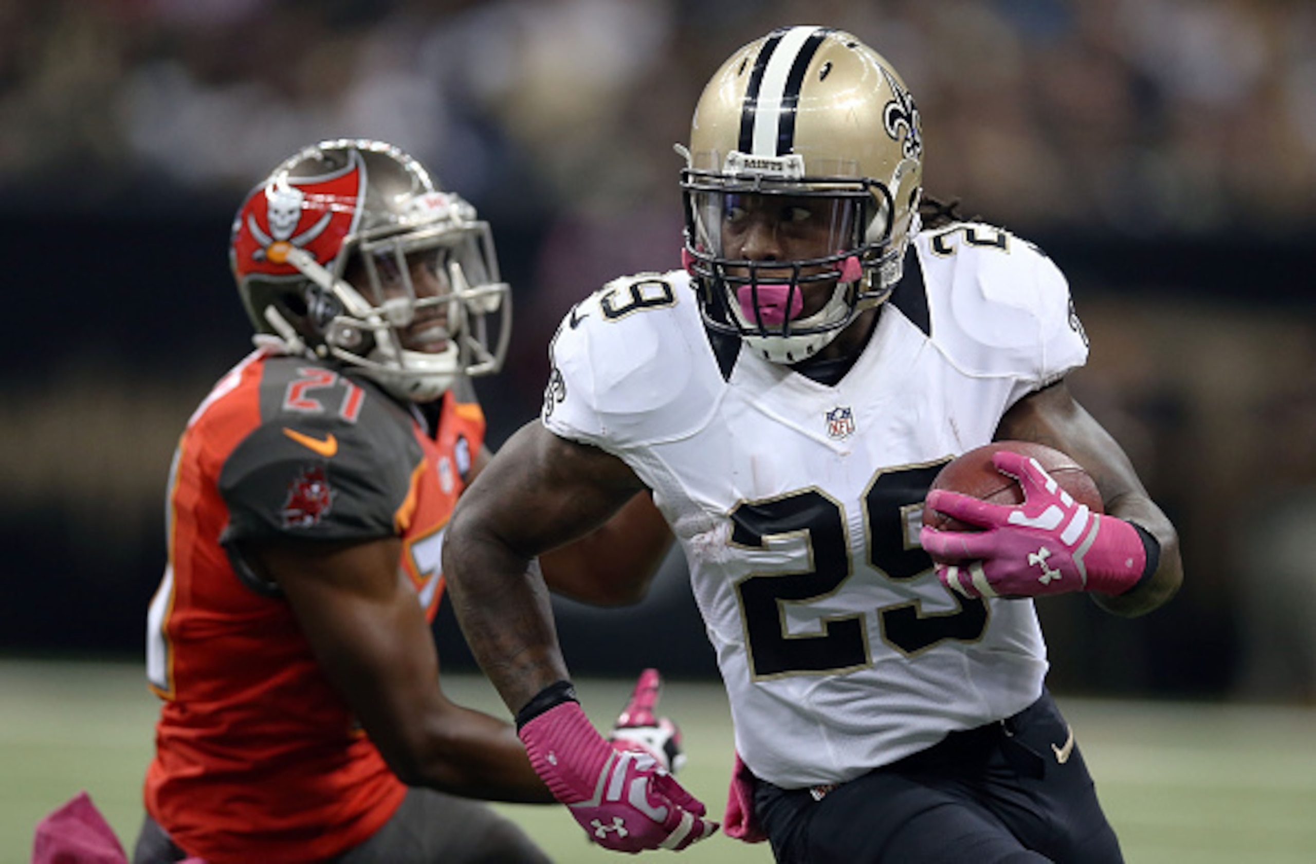 Robinson continues as a talented reserve behind C.J. Spiller and Mark Ingram in 2015.