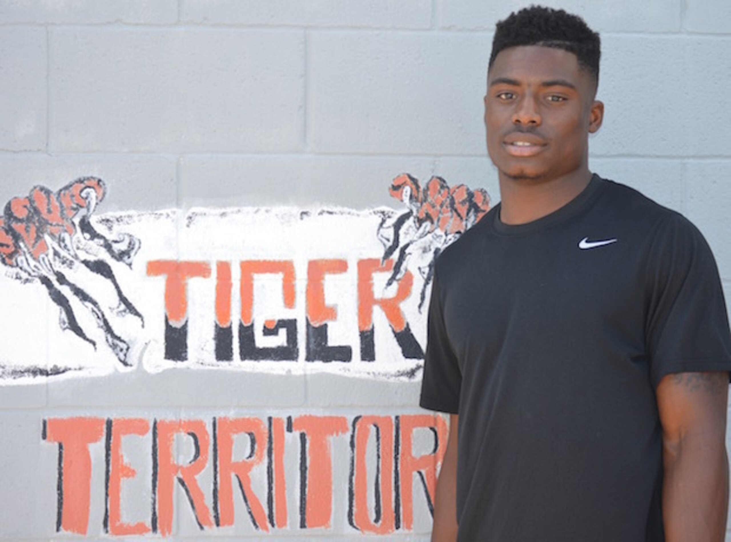 Chauncey Gardner heads new coach Jim McElwain's first full class in Gainesville.