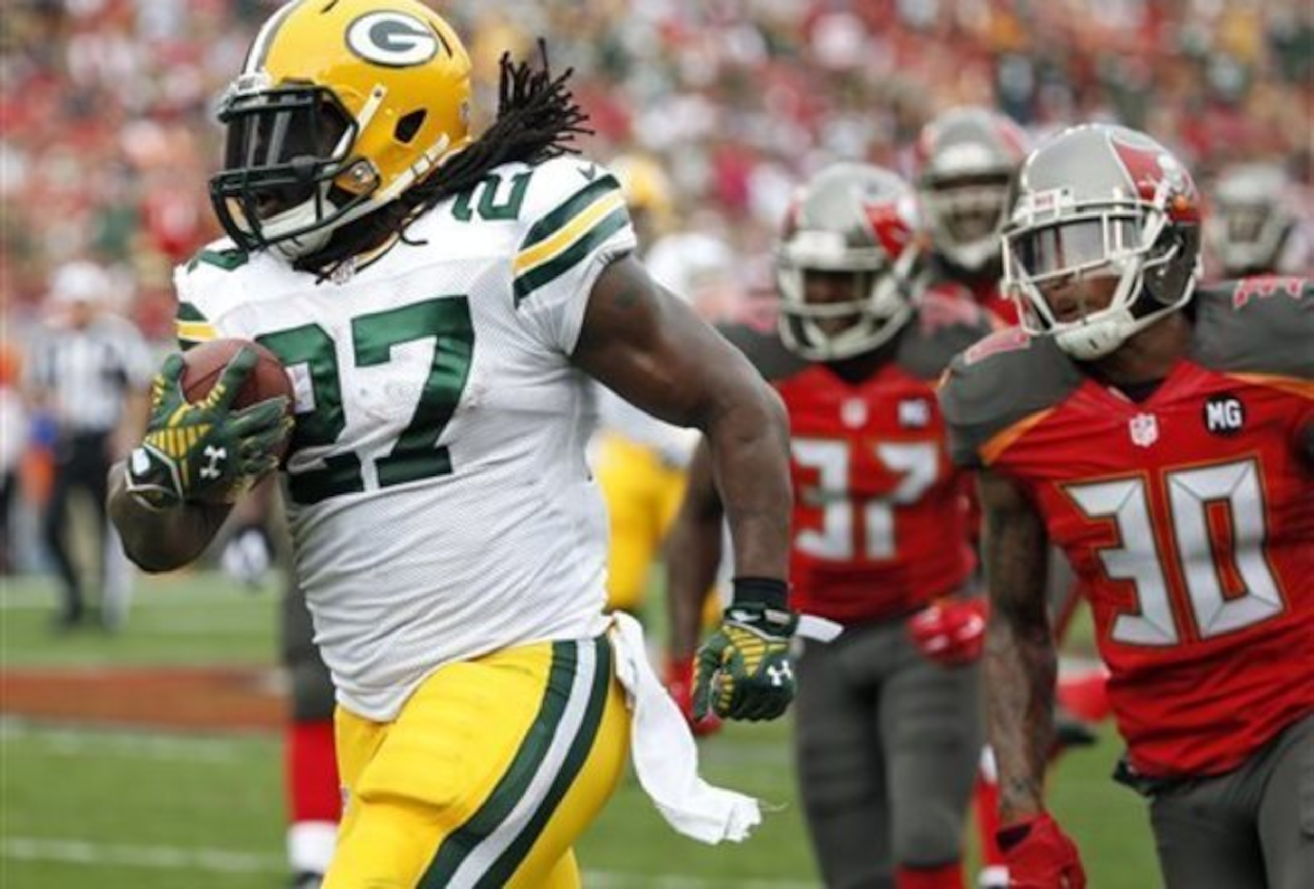 Lacy's youth and fresh legs will help him dust the competition in 2015.