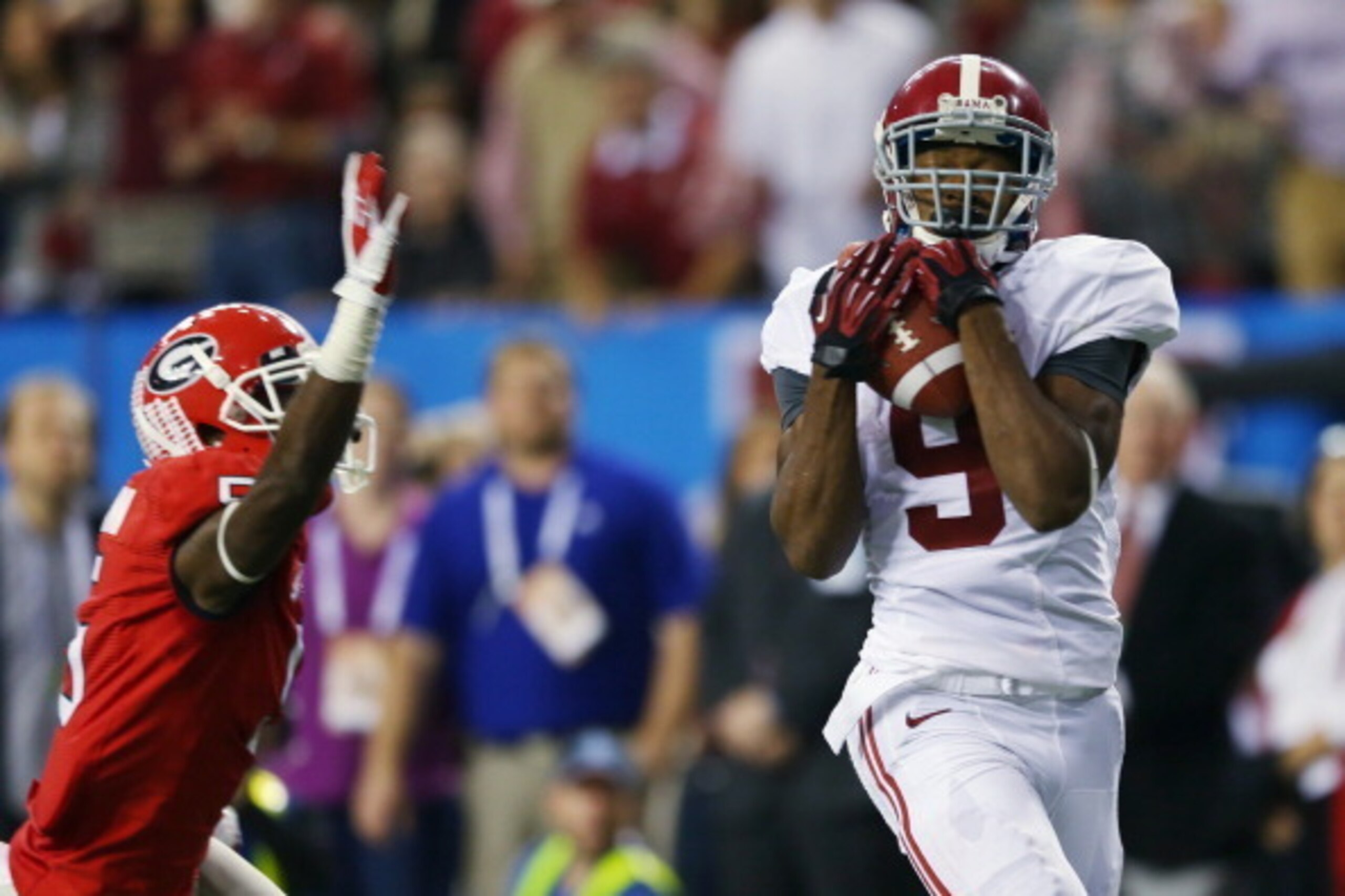 Former Alabama WR Amari Cooper (right) Former Alabama WR Amari Cooper (right)
