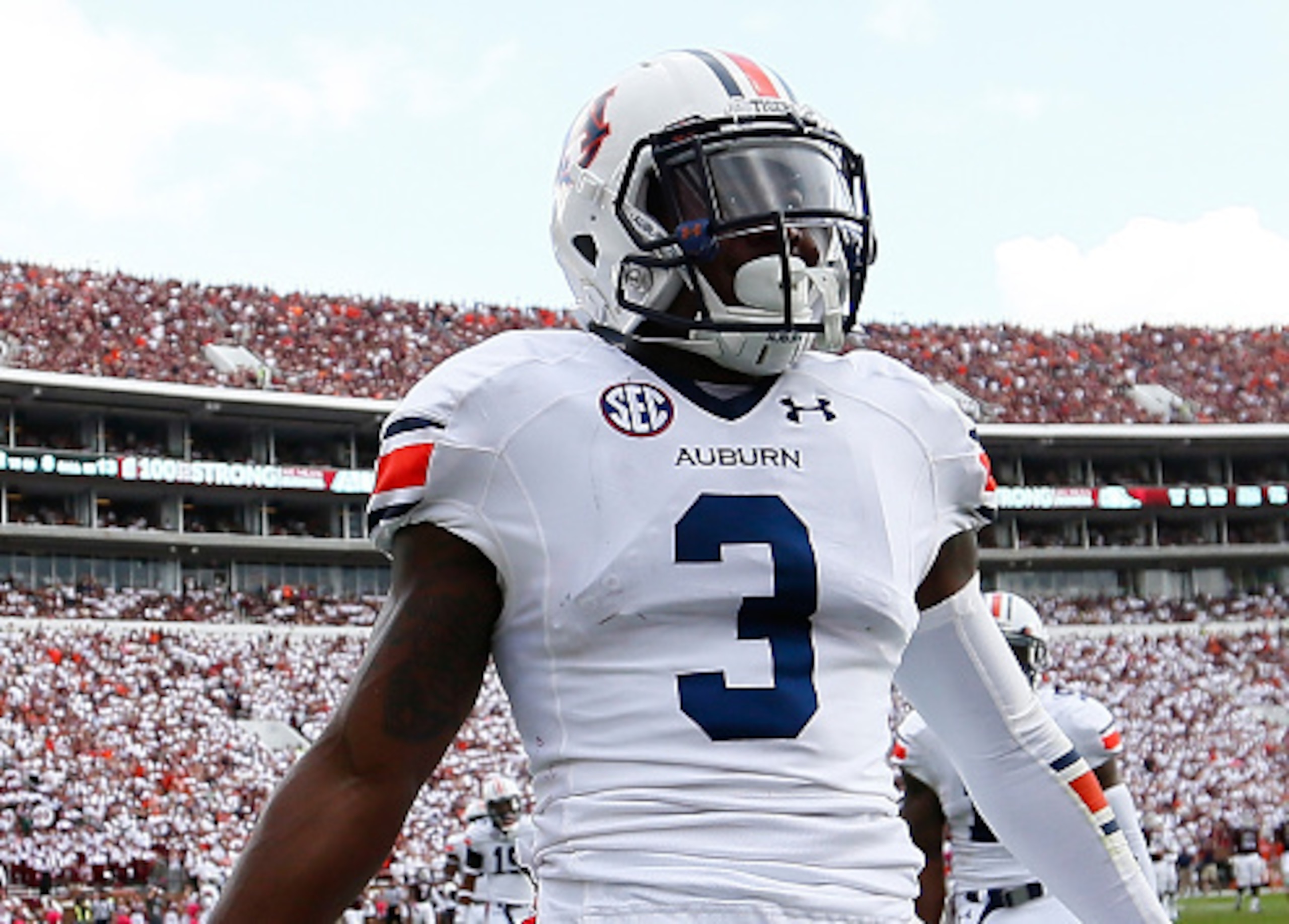 CB Jonathan Jones
