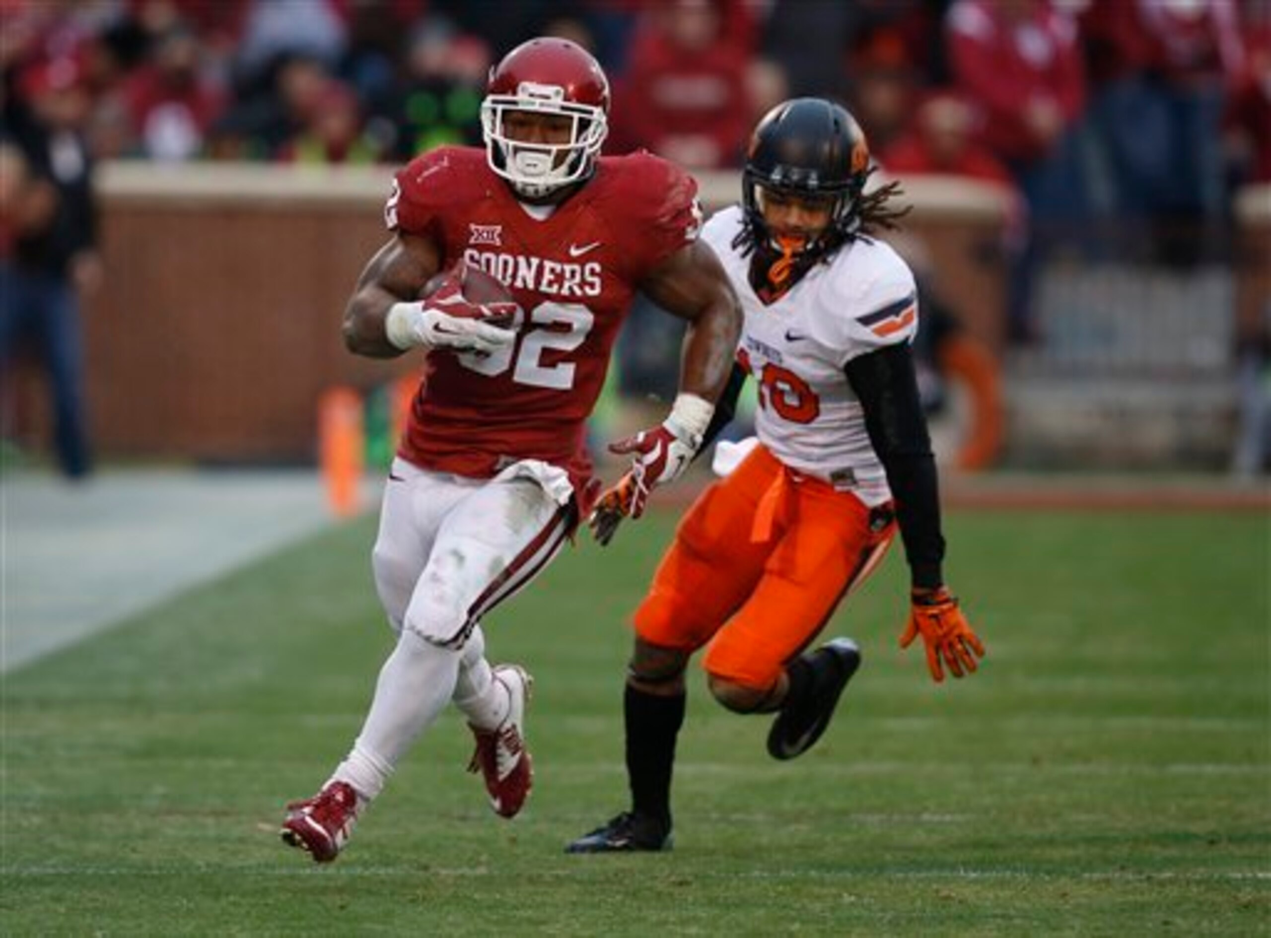 Samaje Perine is one of the nation's most powerful runners.