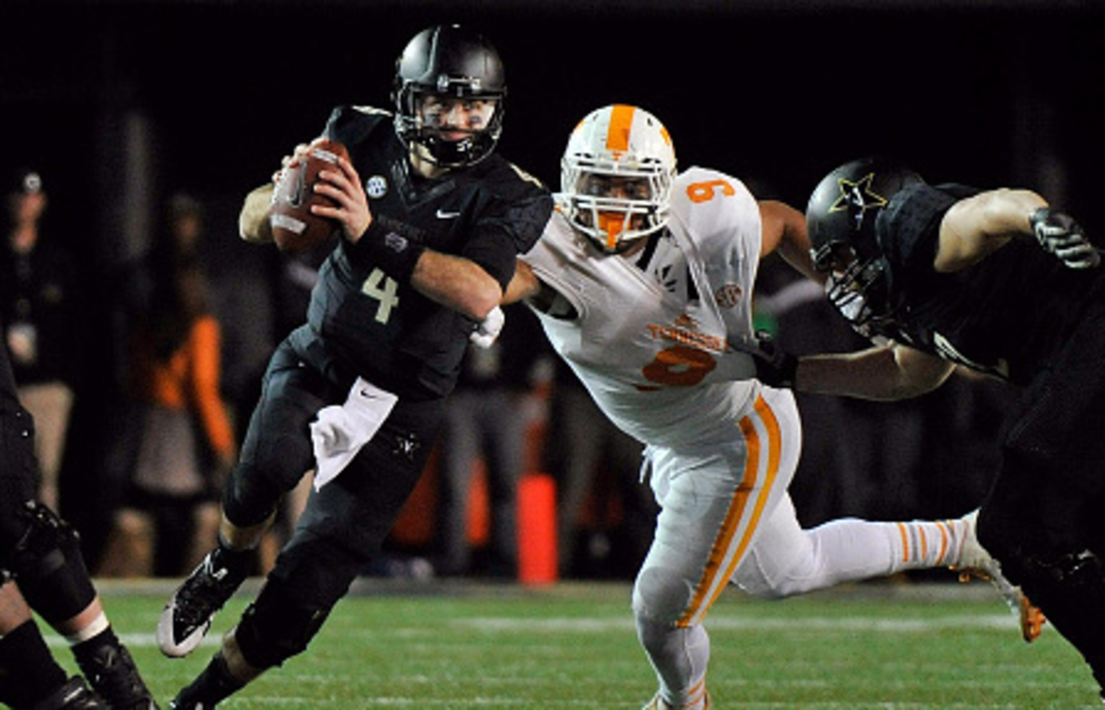Tennessee DE Derek Barnett