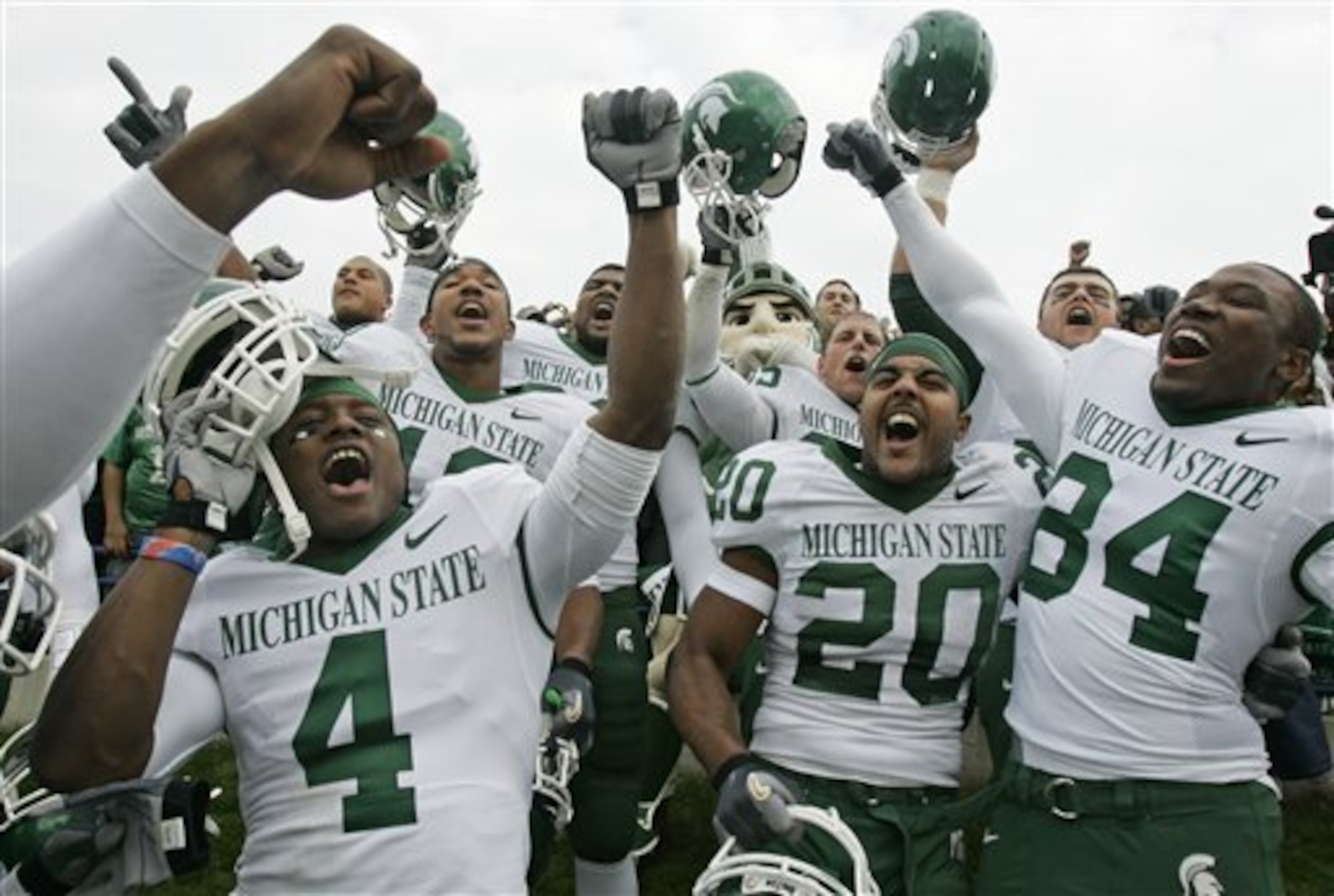 Michigan State pulled off the biggest comeback in college history, stunning Northwestern 41-38.