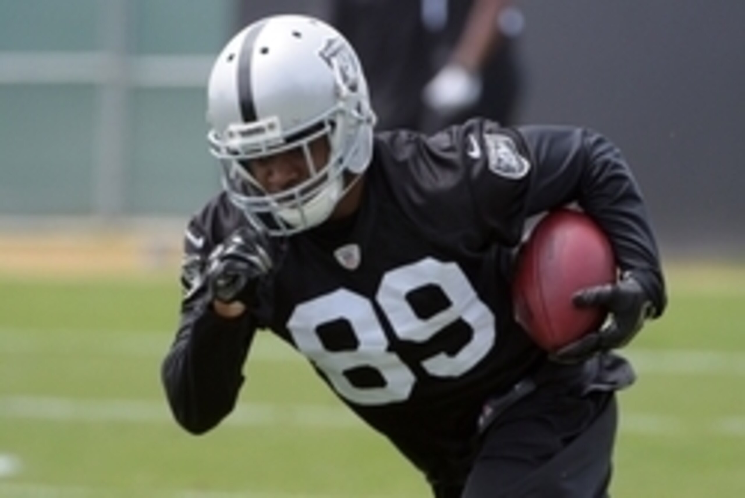 Oakland Raiders wide receiver Amari Cooper is among the rookies who are already making positive impressions on the practice field.