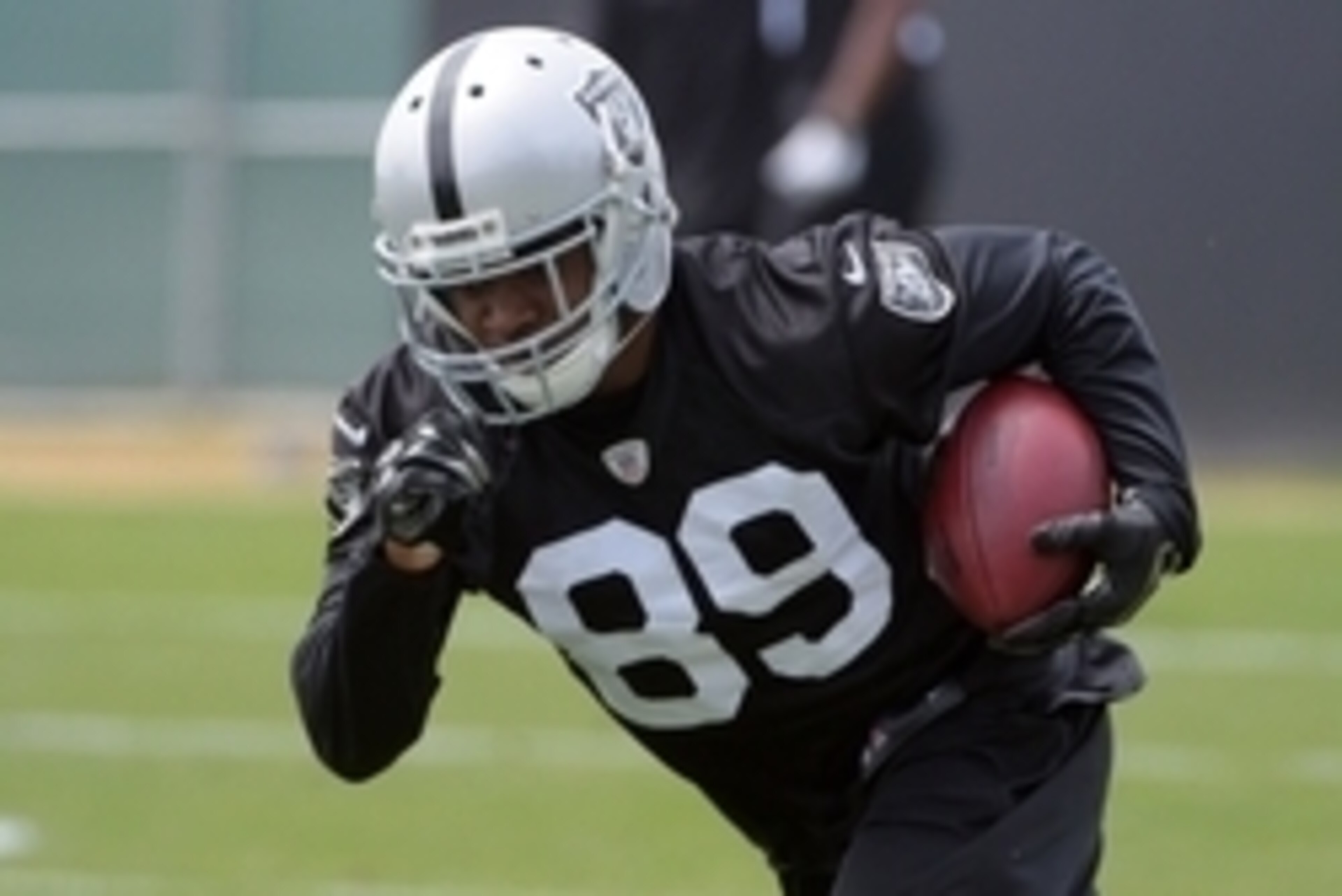 Oakland Raiders wide receiver Amari Cooper is among the rookies who are already making positive impressions on the practice field.