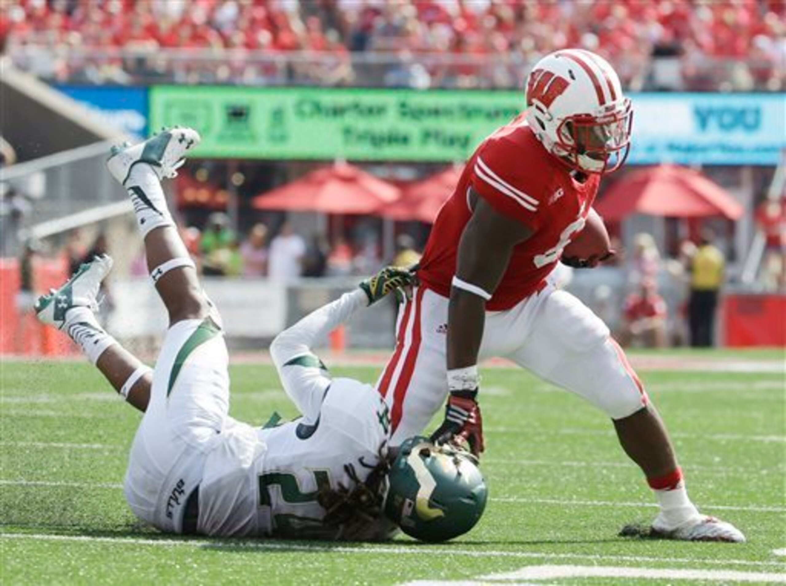 Corey Clement has a tough task in replacing Melvin Gordon in Wisconsin's backfield.
