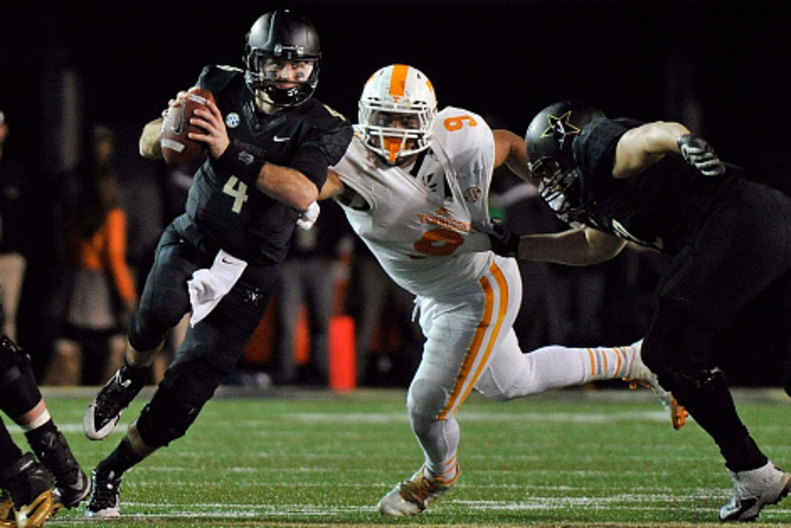 Tennessee DE Derek Barnett