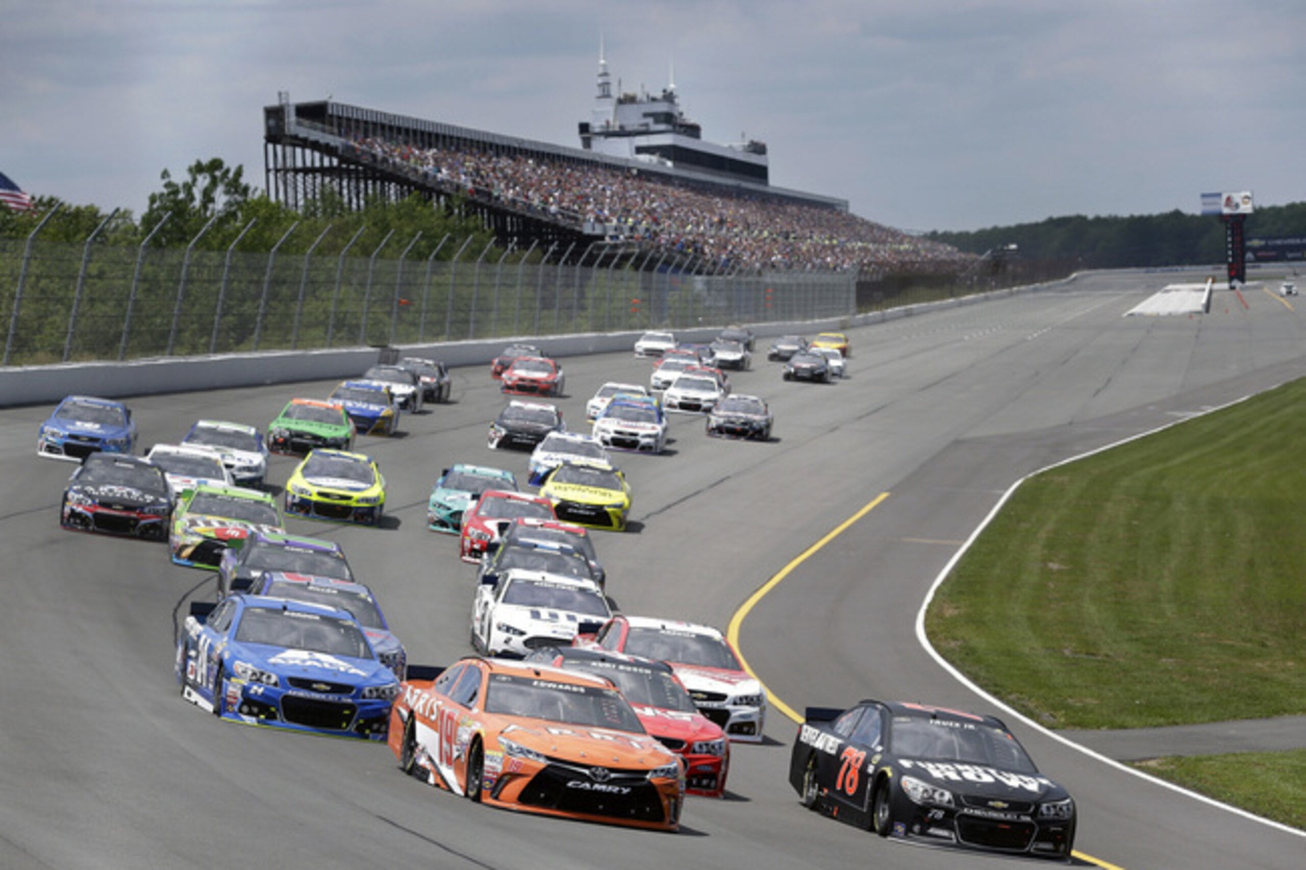 It's getting more crowded near the top of the B/R driver rankings.