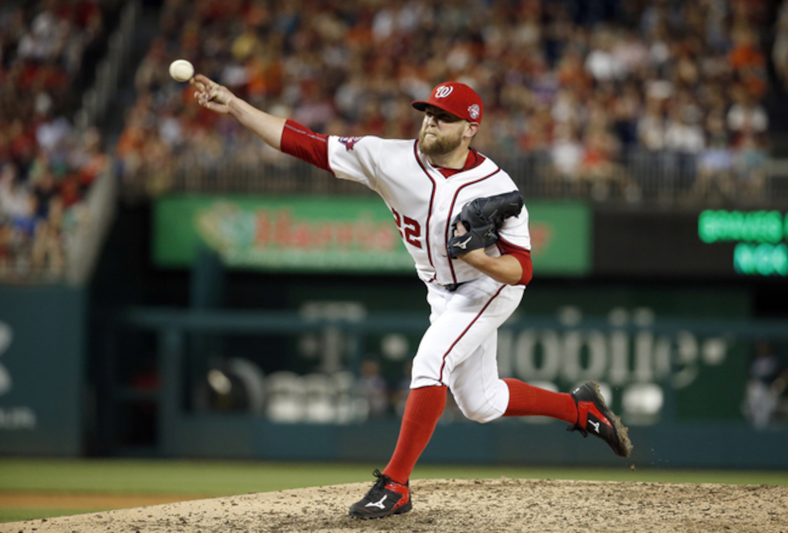 Drew Storen needs a proper setup man.