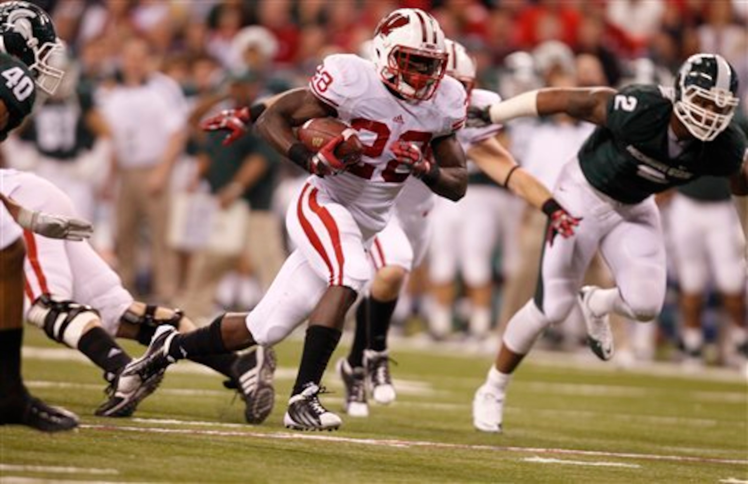 Montee Ball takes off in 2011 Big Ten title game.