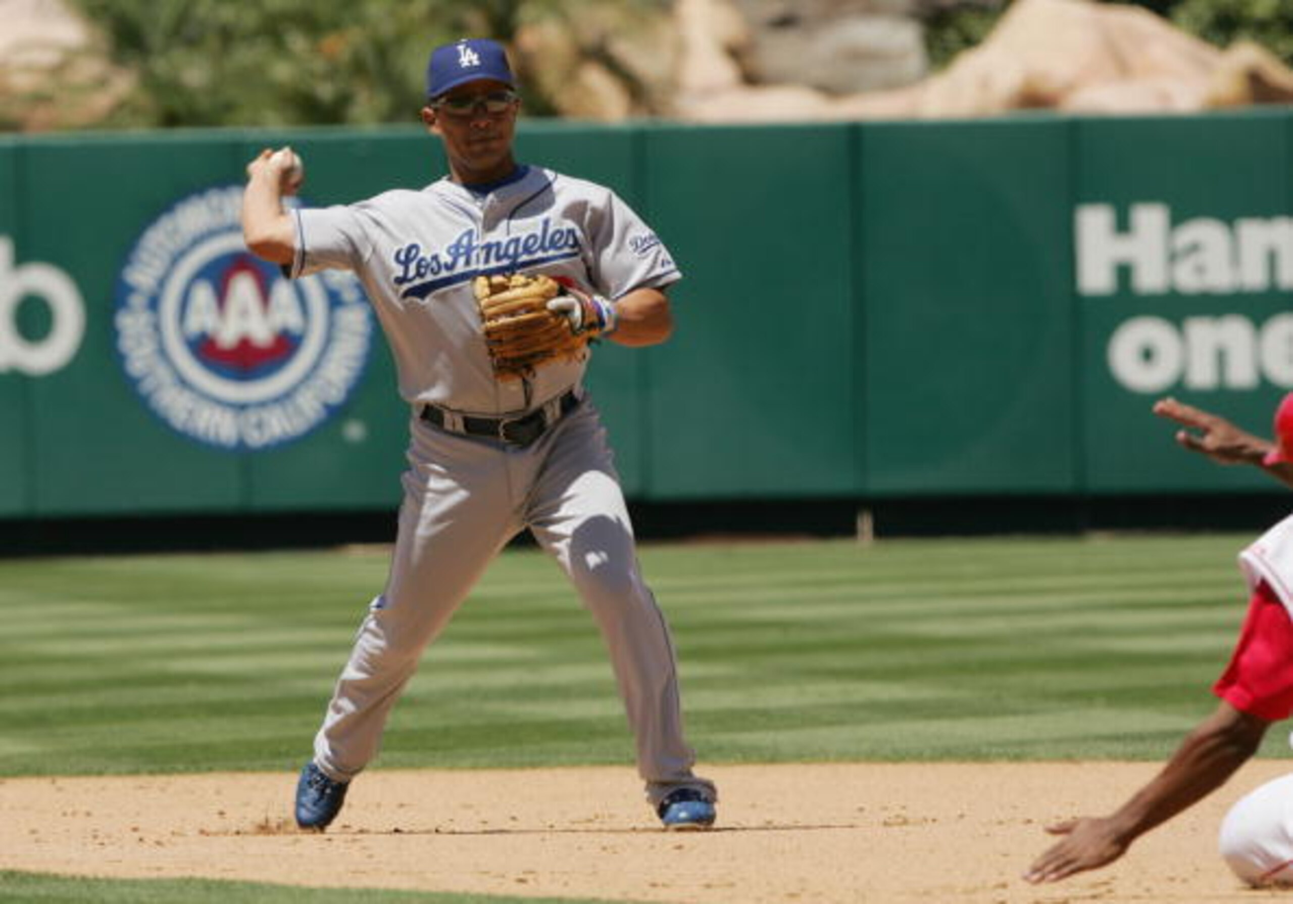 Cesar Izturis used one good month to make the 2005 All-Star Game.