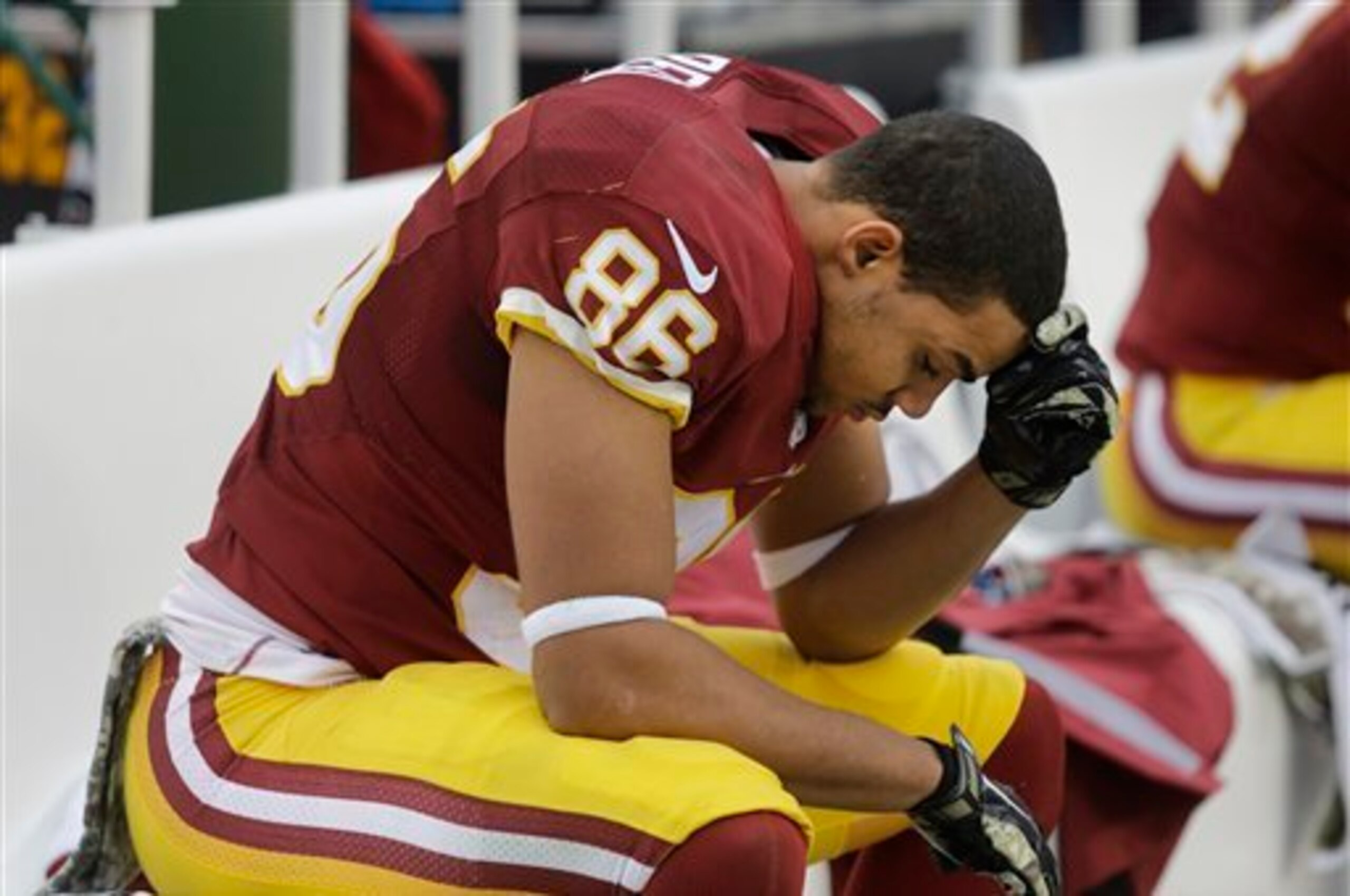 Reed's injury concern is the major factor between the waiver wire and a potential TE1.