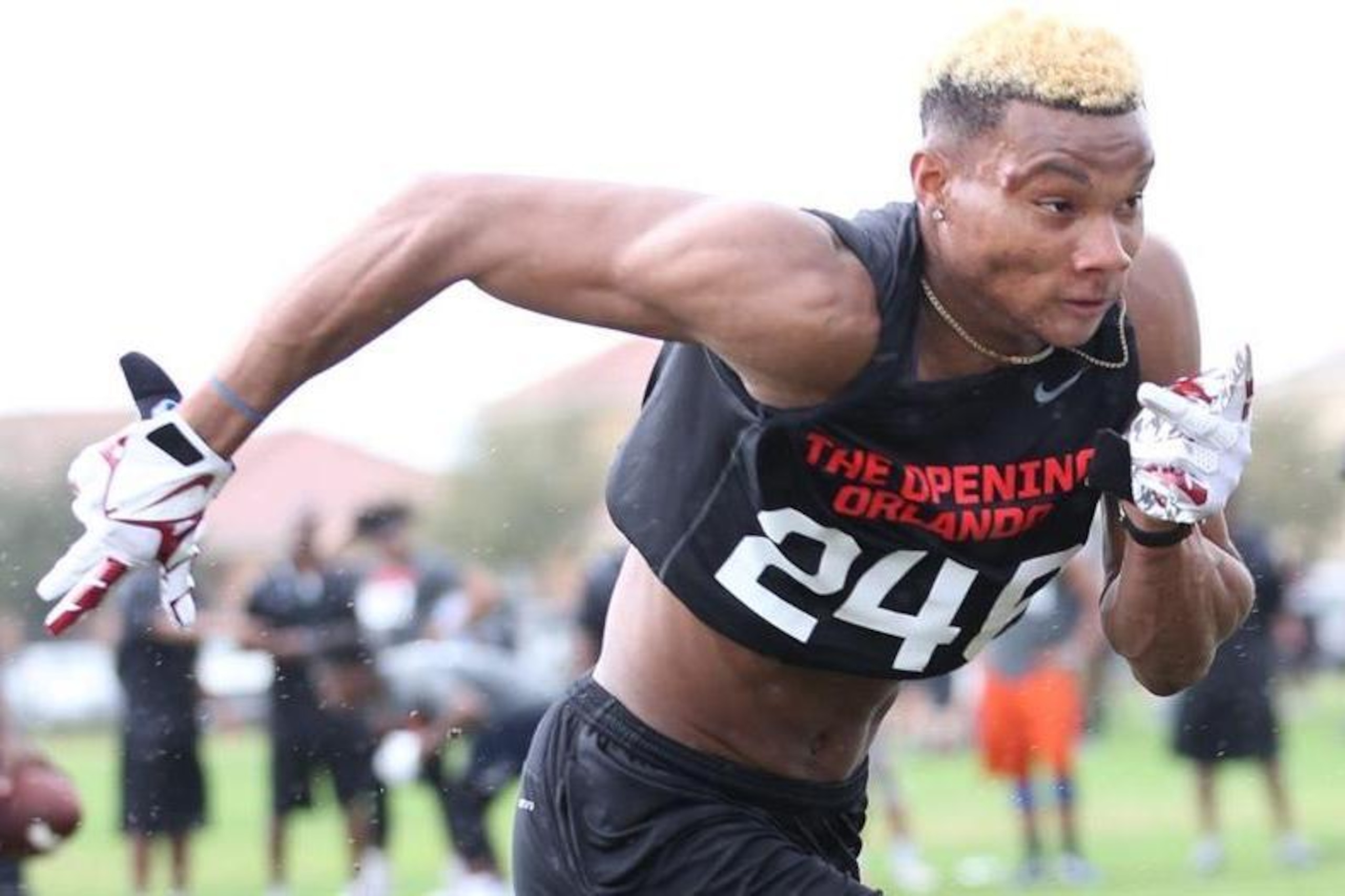Georgia athlete Demetris Robertson flashed rare speed during testing in Beaverton. Georgia athlete Demetris Robertson flashed rare speed during testing in Beaverton.